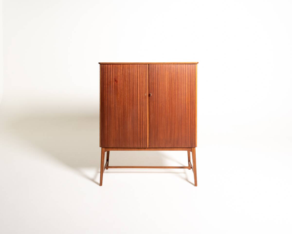 Mahogany cabinet by Svenska Möbelfabrikerna, 1940s/1950s