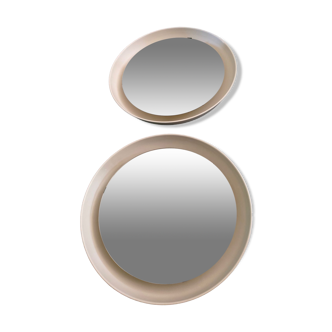 Round mirrors design Poul Henningsen