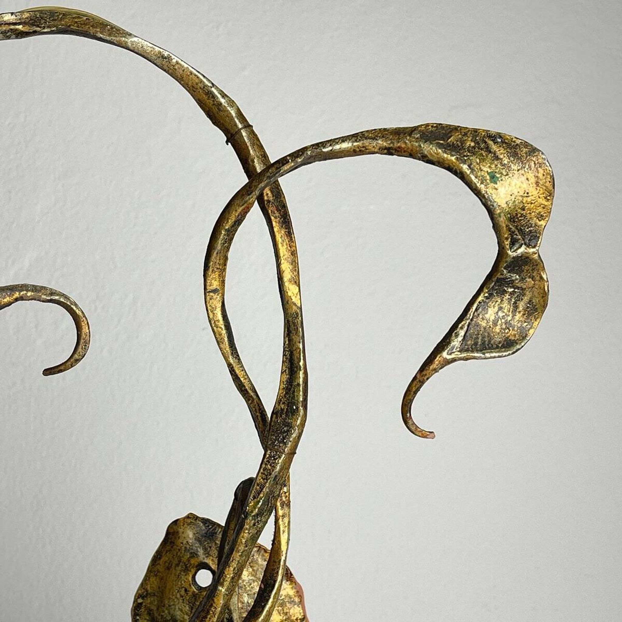 Brutalist metal wall lamp by Salvino Marsura, Italy, 1960s.