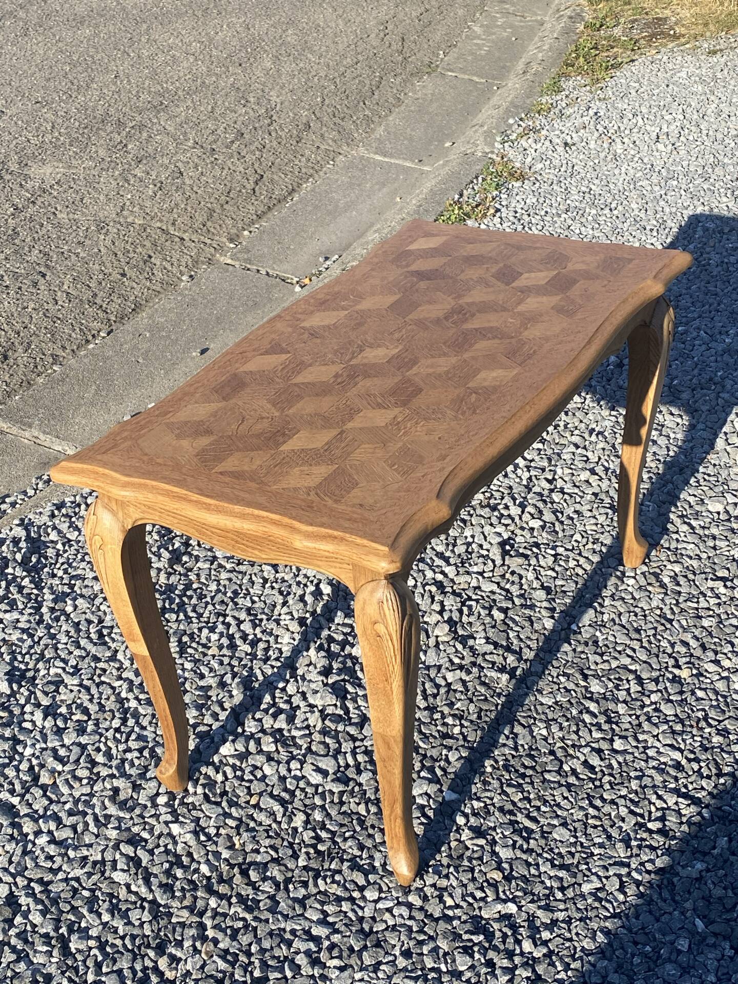 Vintage oak marquetry coffee table, Louis XV style - top motif