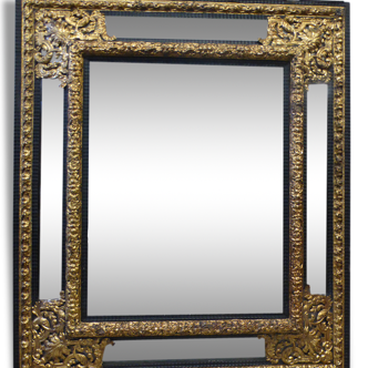 Parecloses mirror