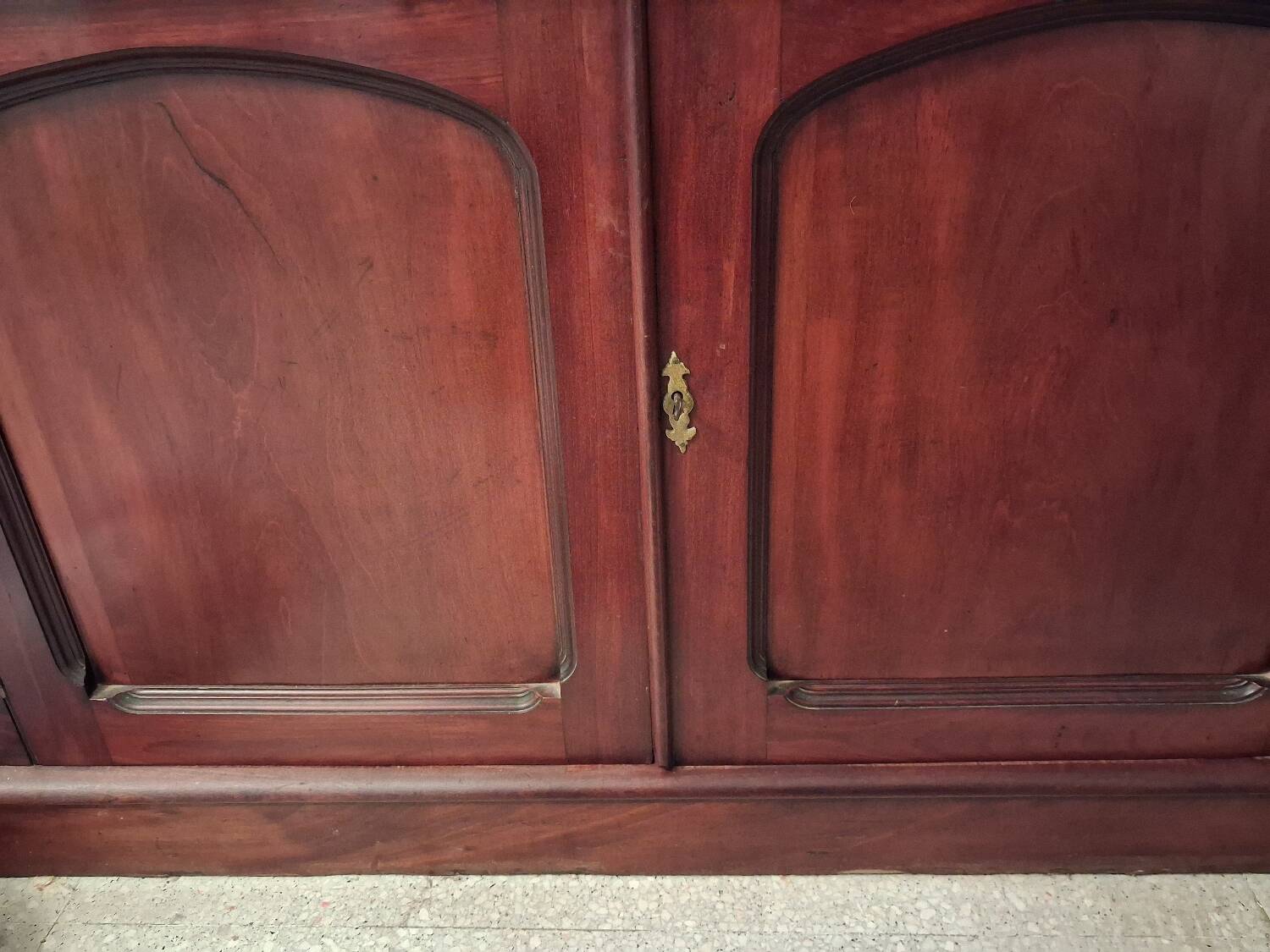 English buffet in mahogany