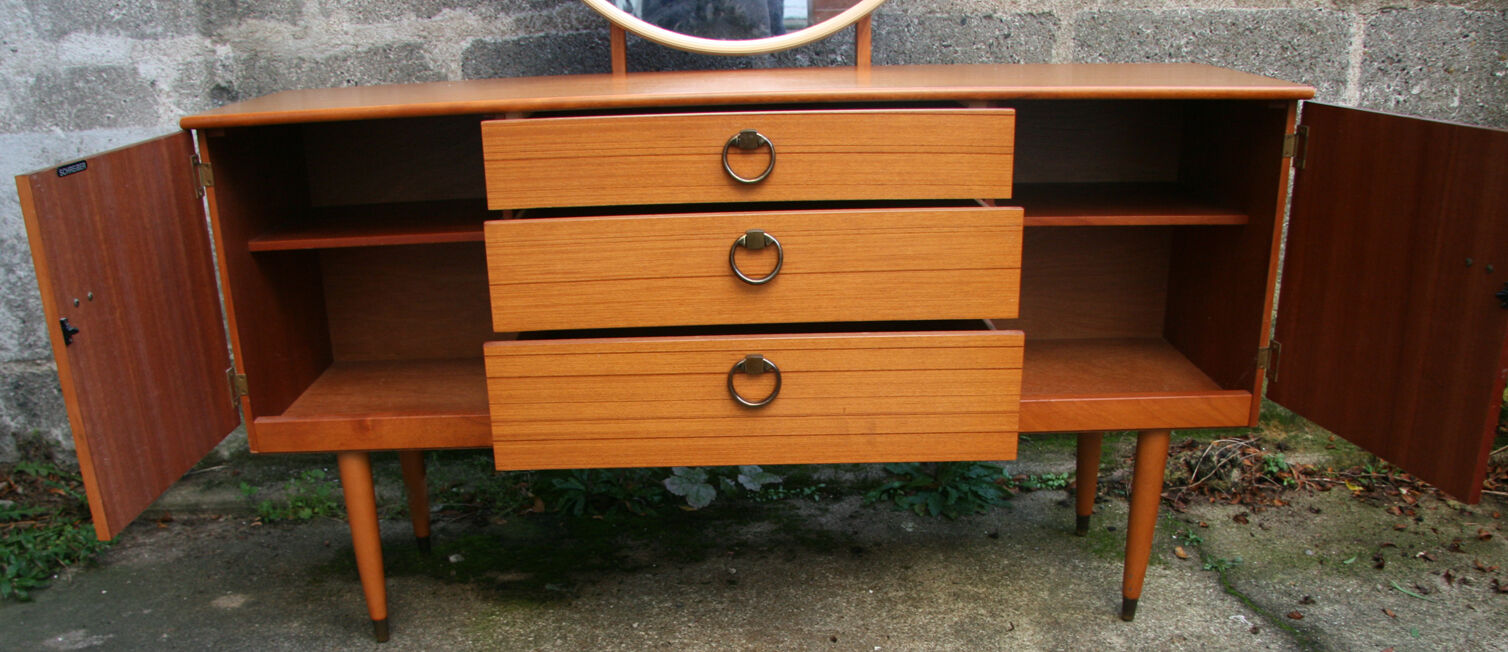 Coiffeuse  "dition Schreiber 1960-70
