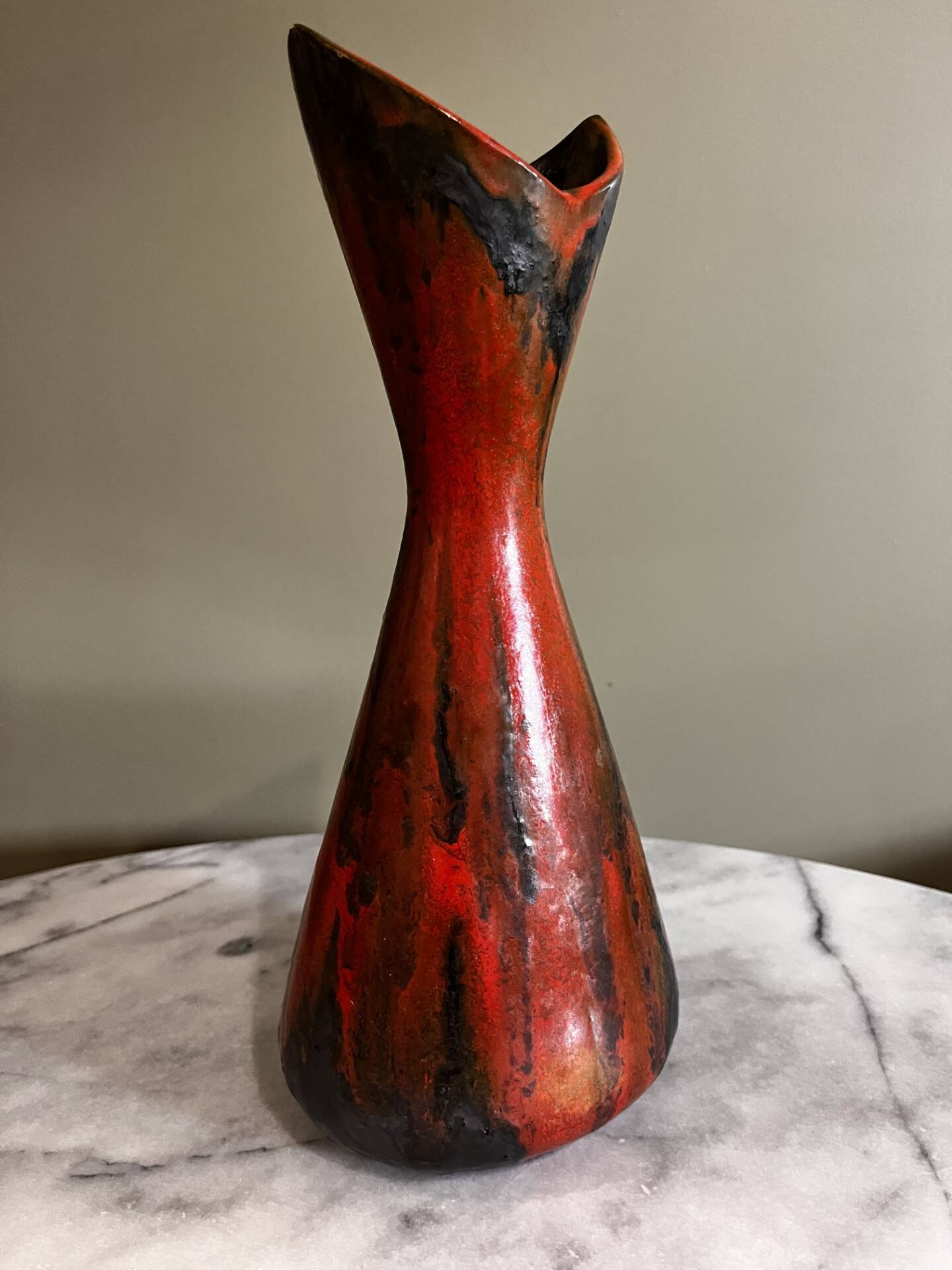 Ceramic vase