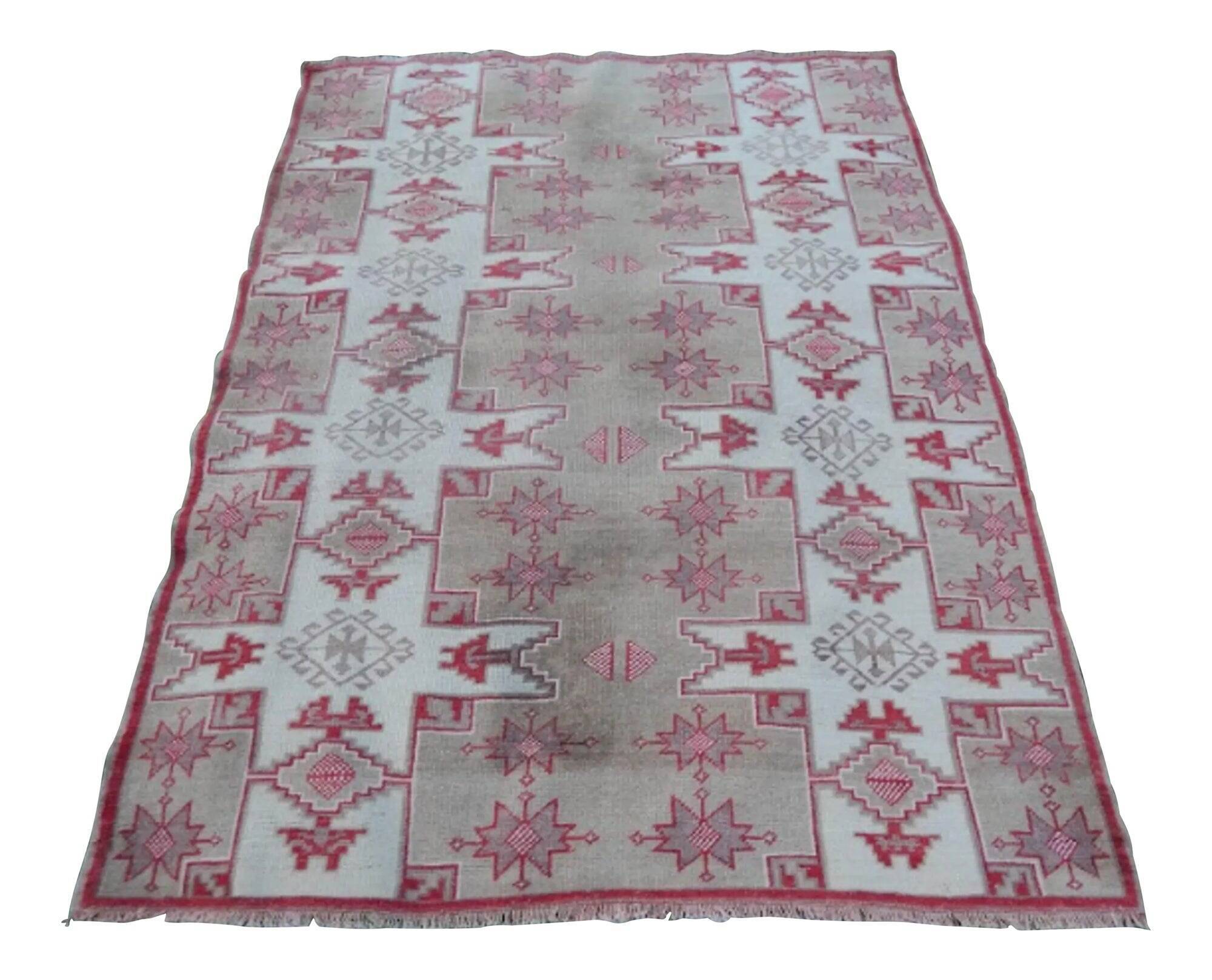 Vintage Turkish Oushak rug 146x183 cm