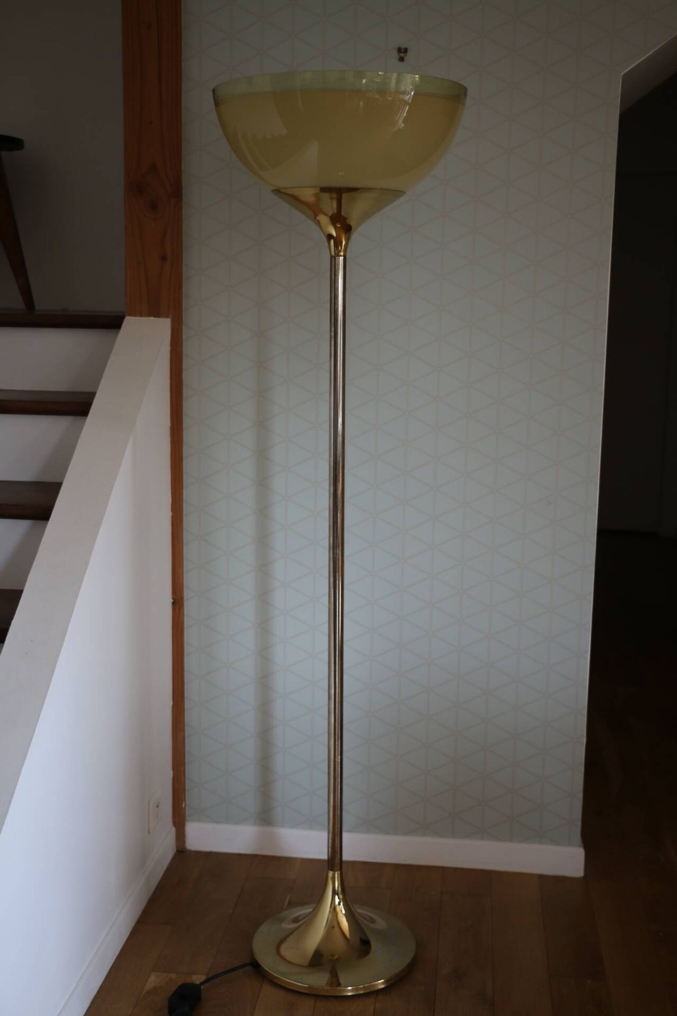 Guzzini floor lamp 1970