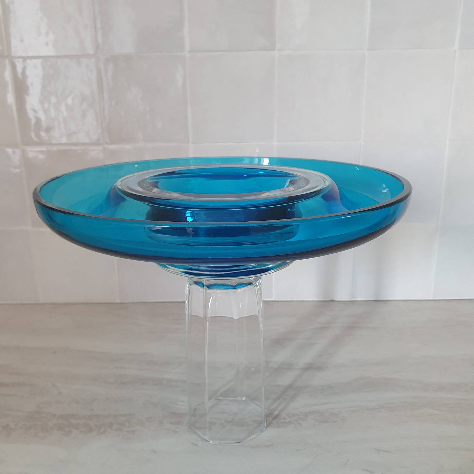 Round blue Murano glass bowl by Venini / signed