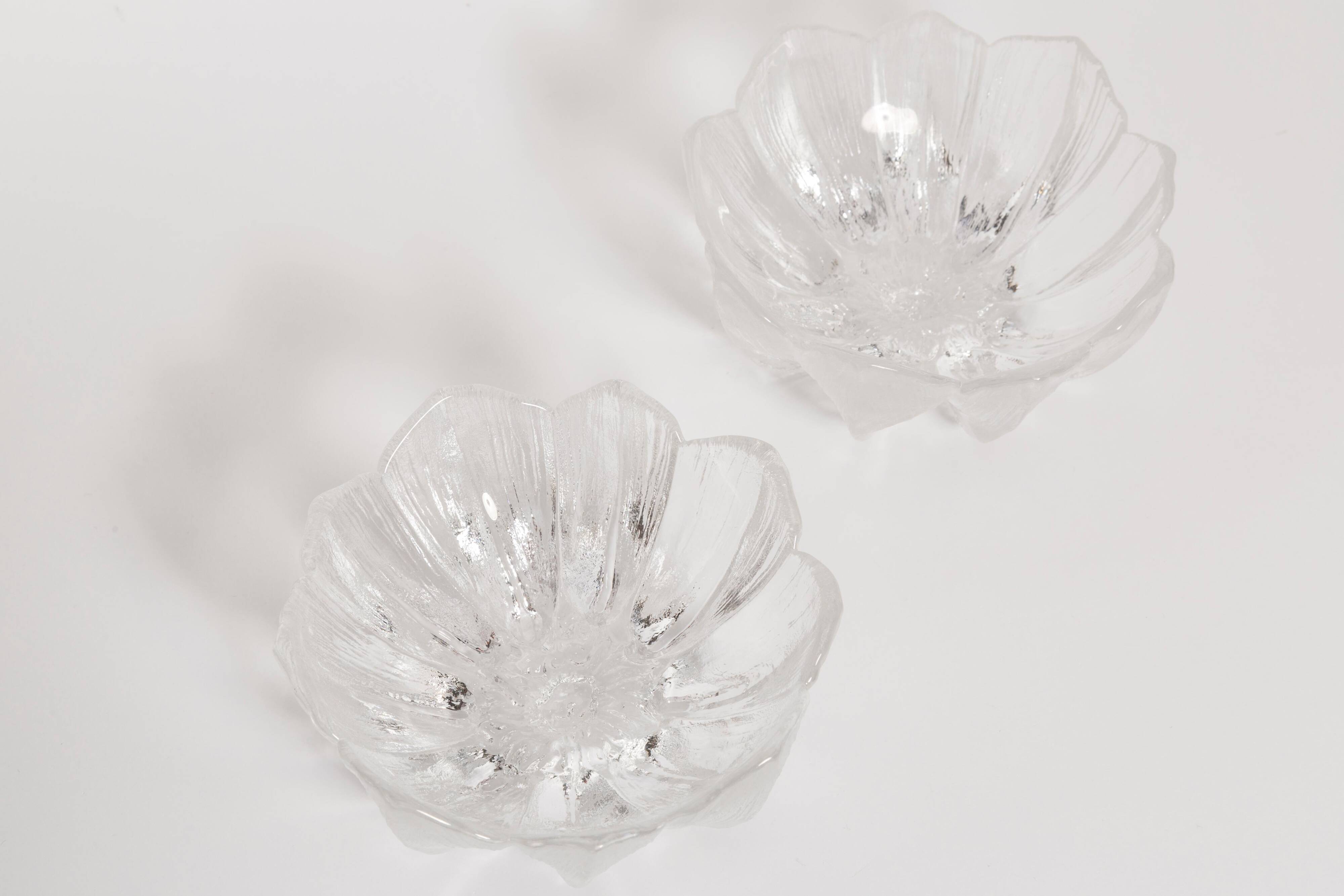 Pair of decorative transparent glass bowls designed by Jan Sylwester Drost, Europe, 1960s.