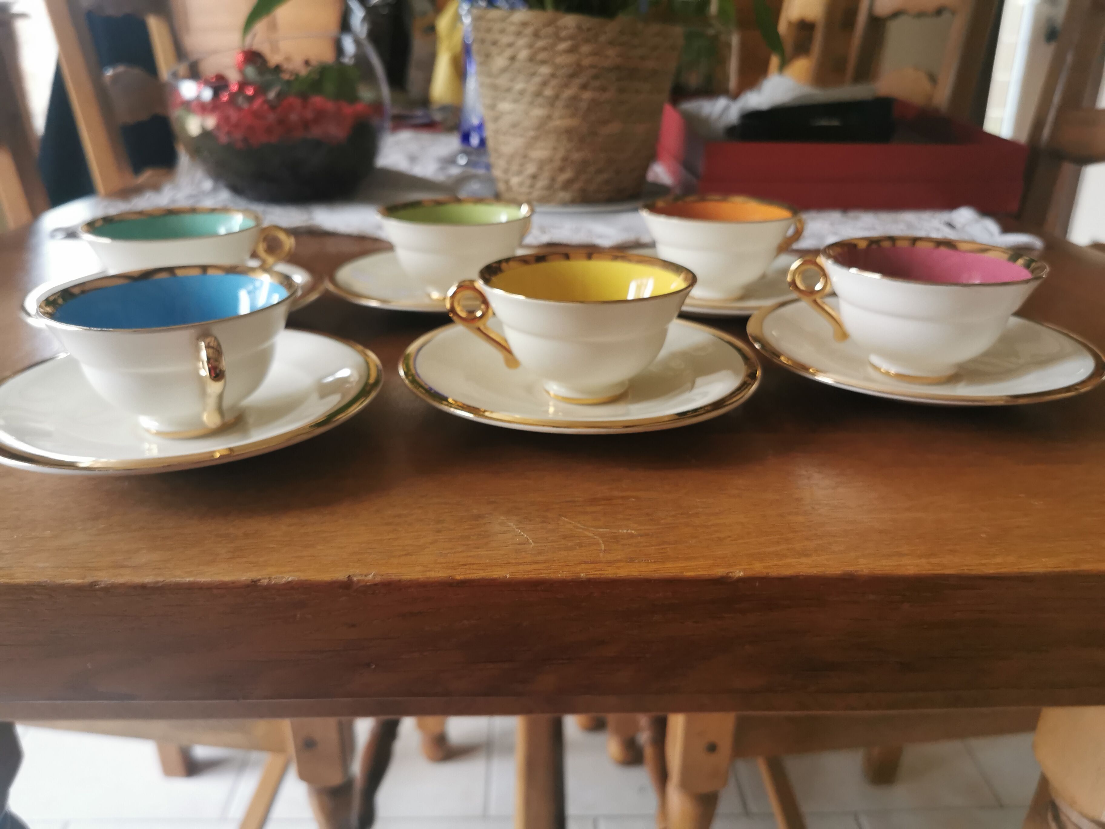 Set of coffee cups and faience saucers from Salins