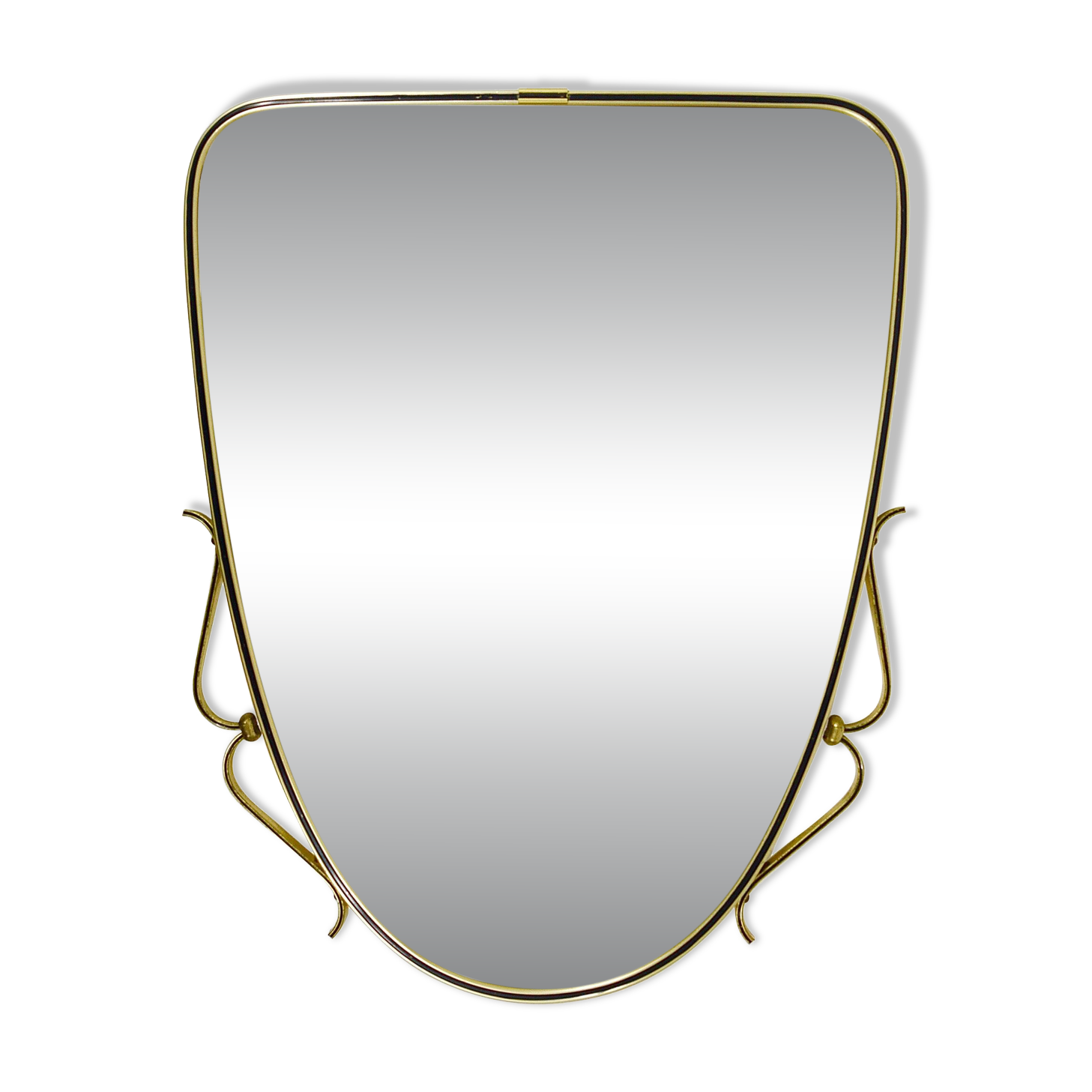 Elegant wall mirror in brass and black from the mid-century, Italy, 1950s.