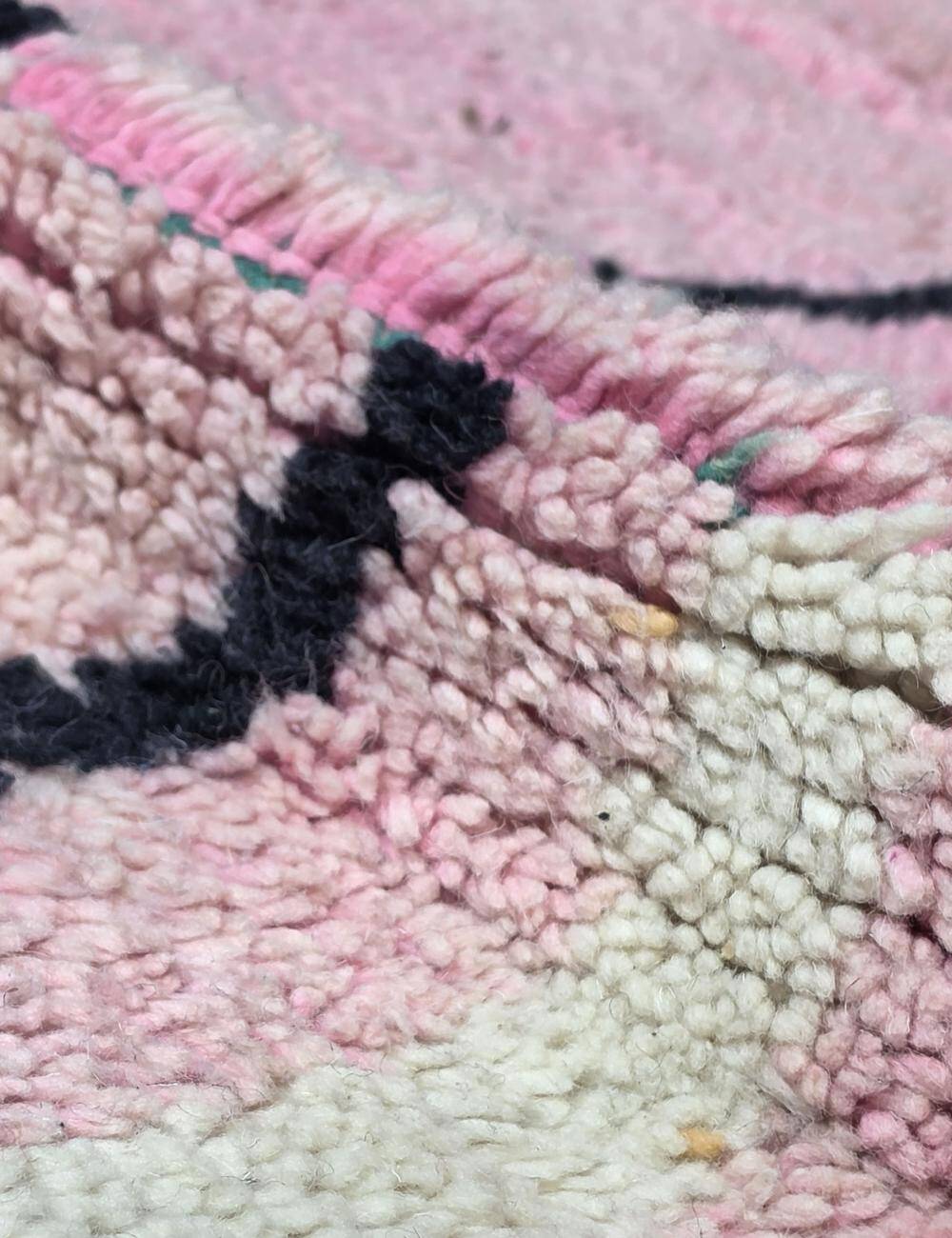 Berber Pink Rug - 290 x 200 cm