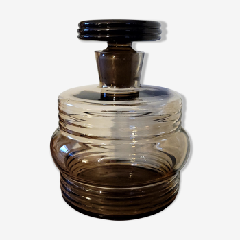 Carafe en verre fumé