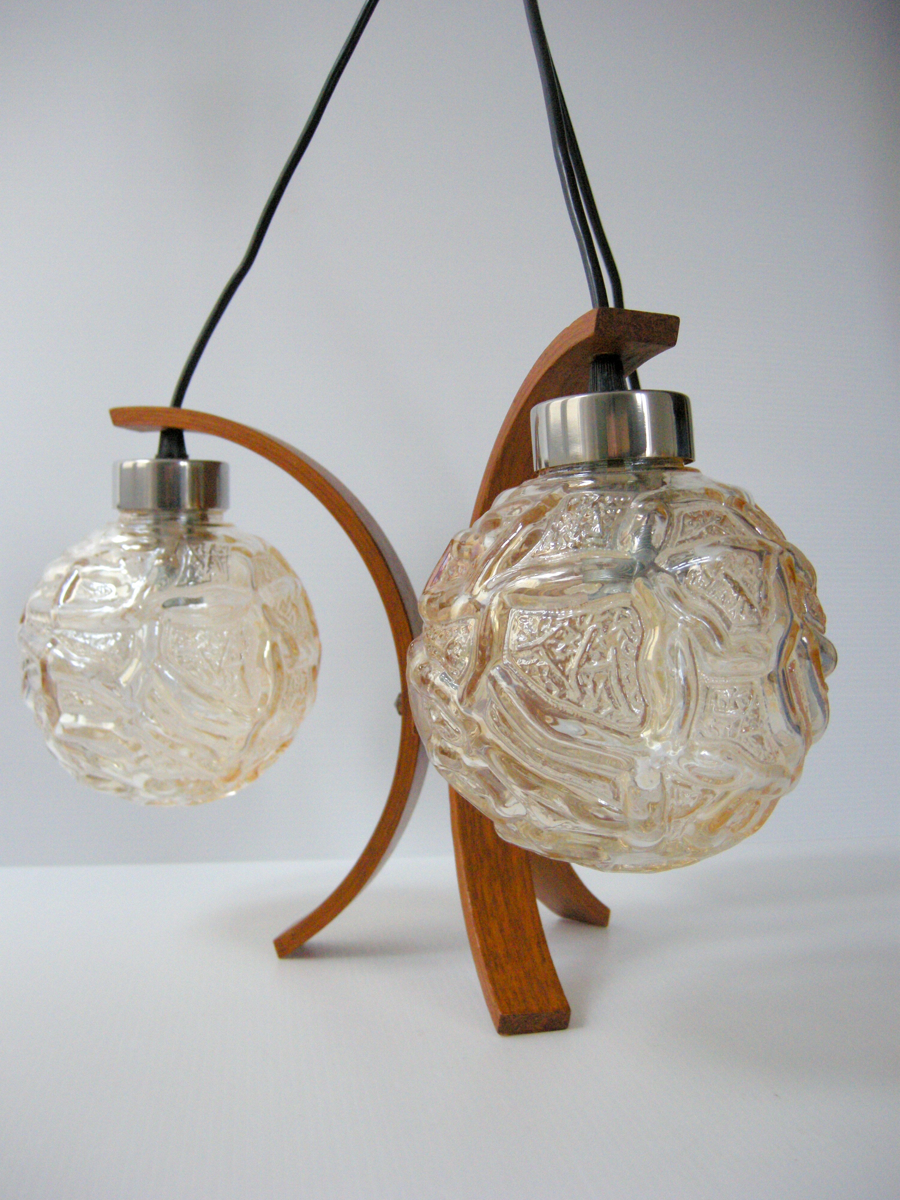 Vintage suspension lamp 1970 wood & glass
