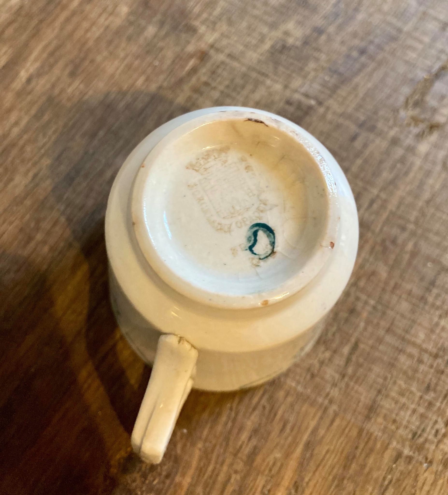 Gien opaque porcelain cup