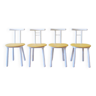 4 chaises arty post-modernistes made in Italy