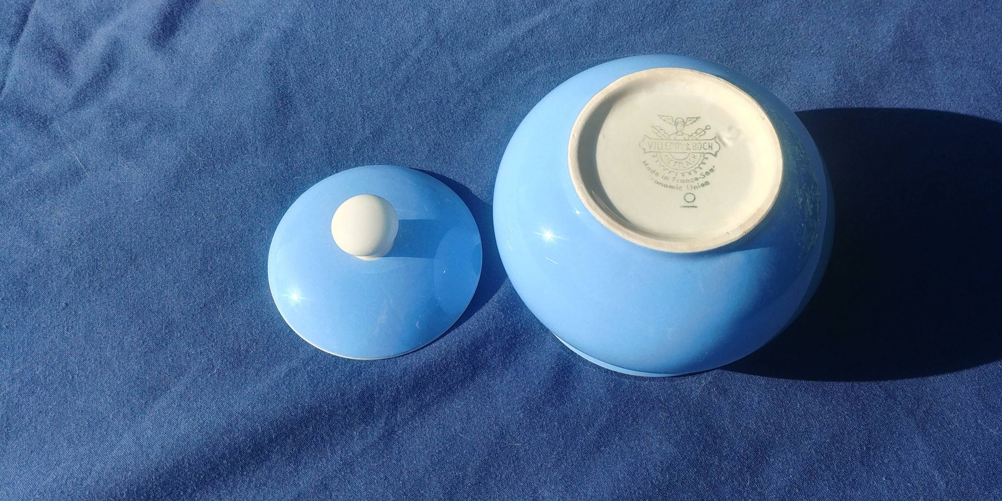 Sweeten Villeroy & Boch Mettlach Vintage soft blue color 50s/60s
