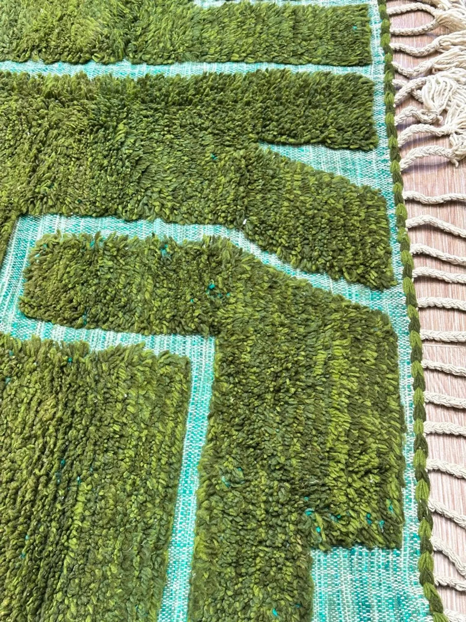 Thick Berber rug in wool – Abstract forest