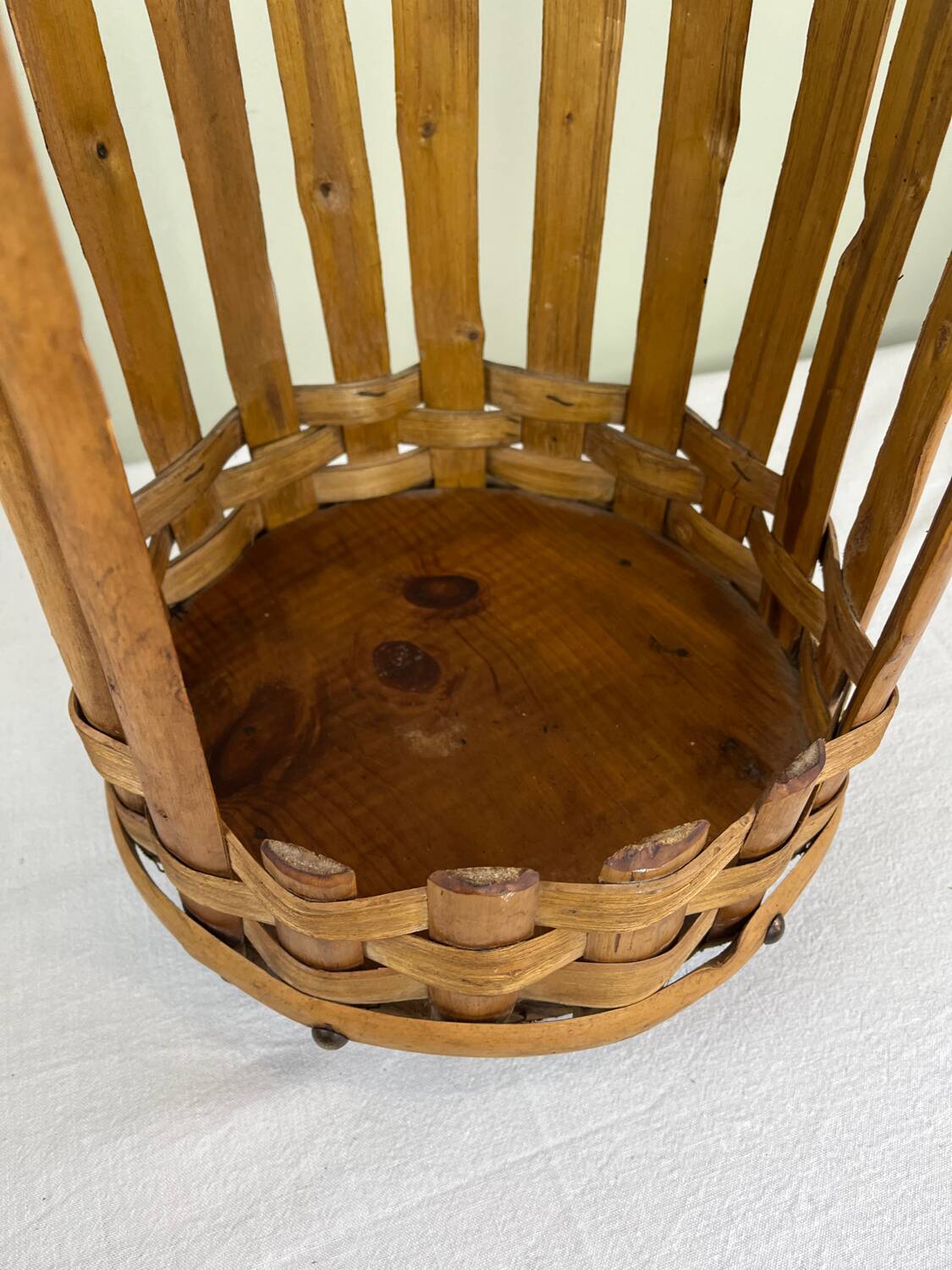 Vintage portable bar