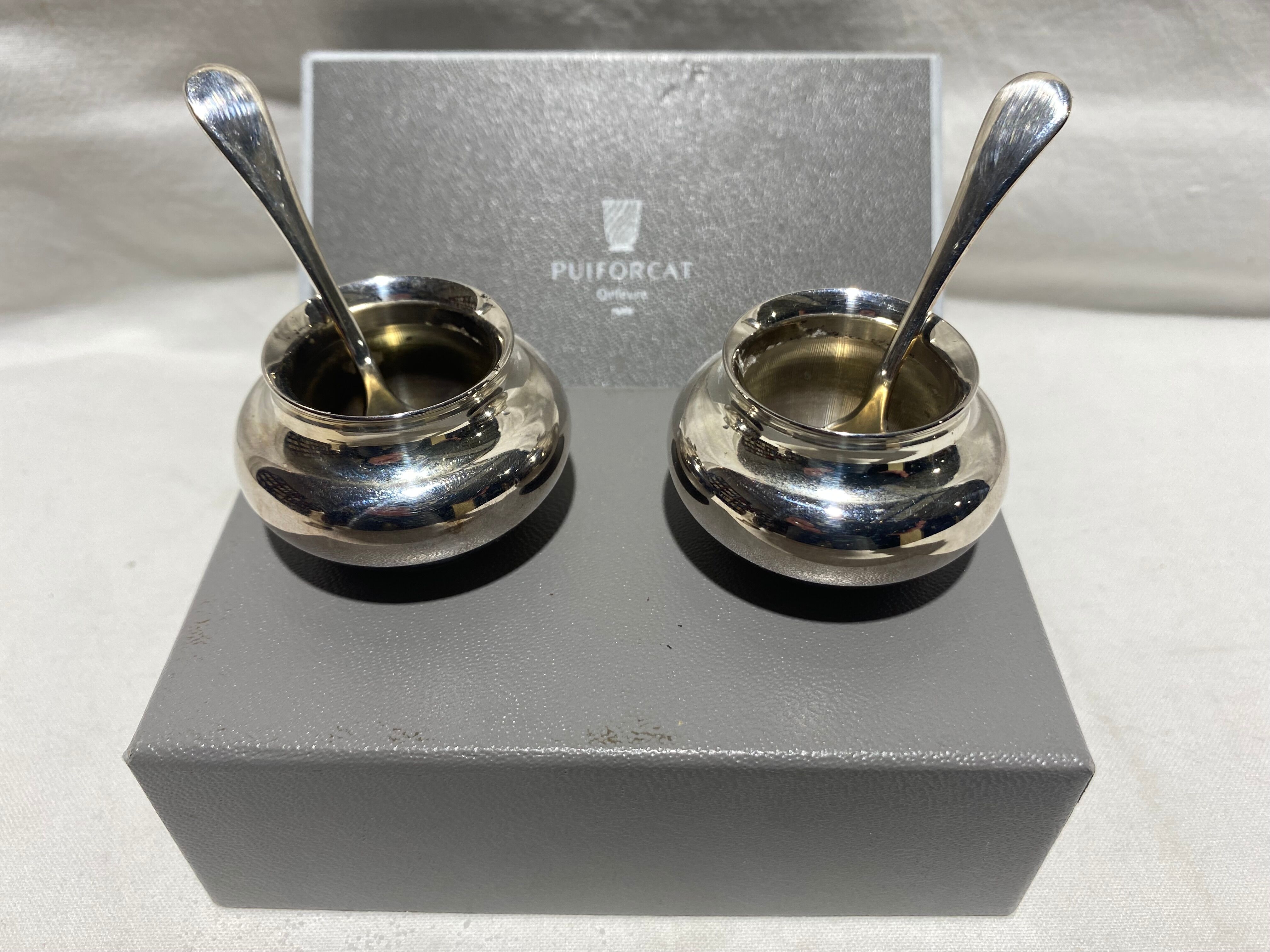 Set of three pieces pepper bowl, salt shaker pepper mill Puiforcat Paris