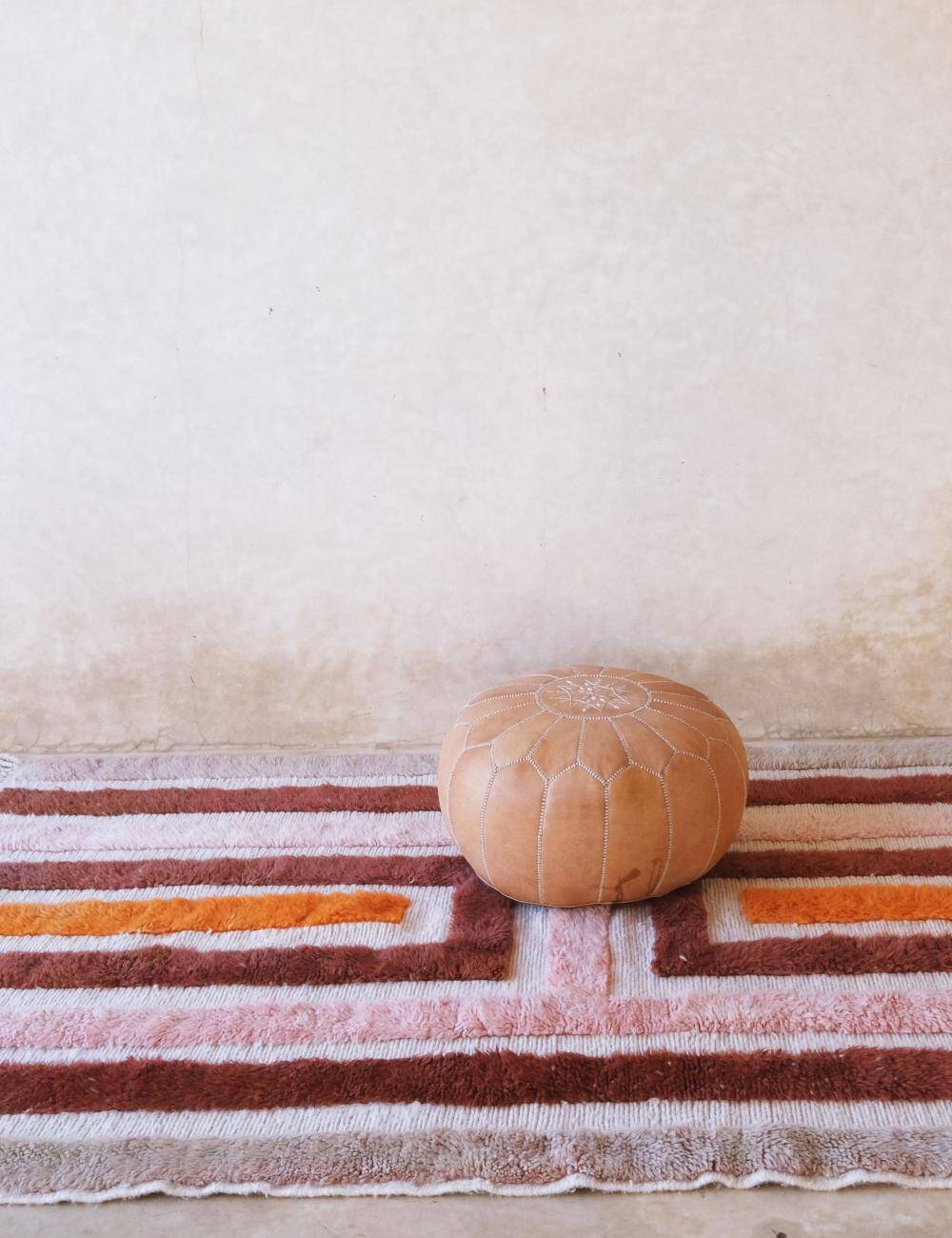 Luxurious Beni Mrirt Rug - 260 x 160 cm