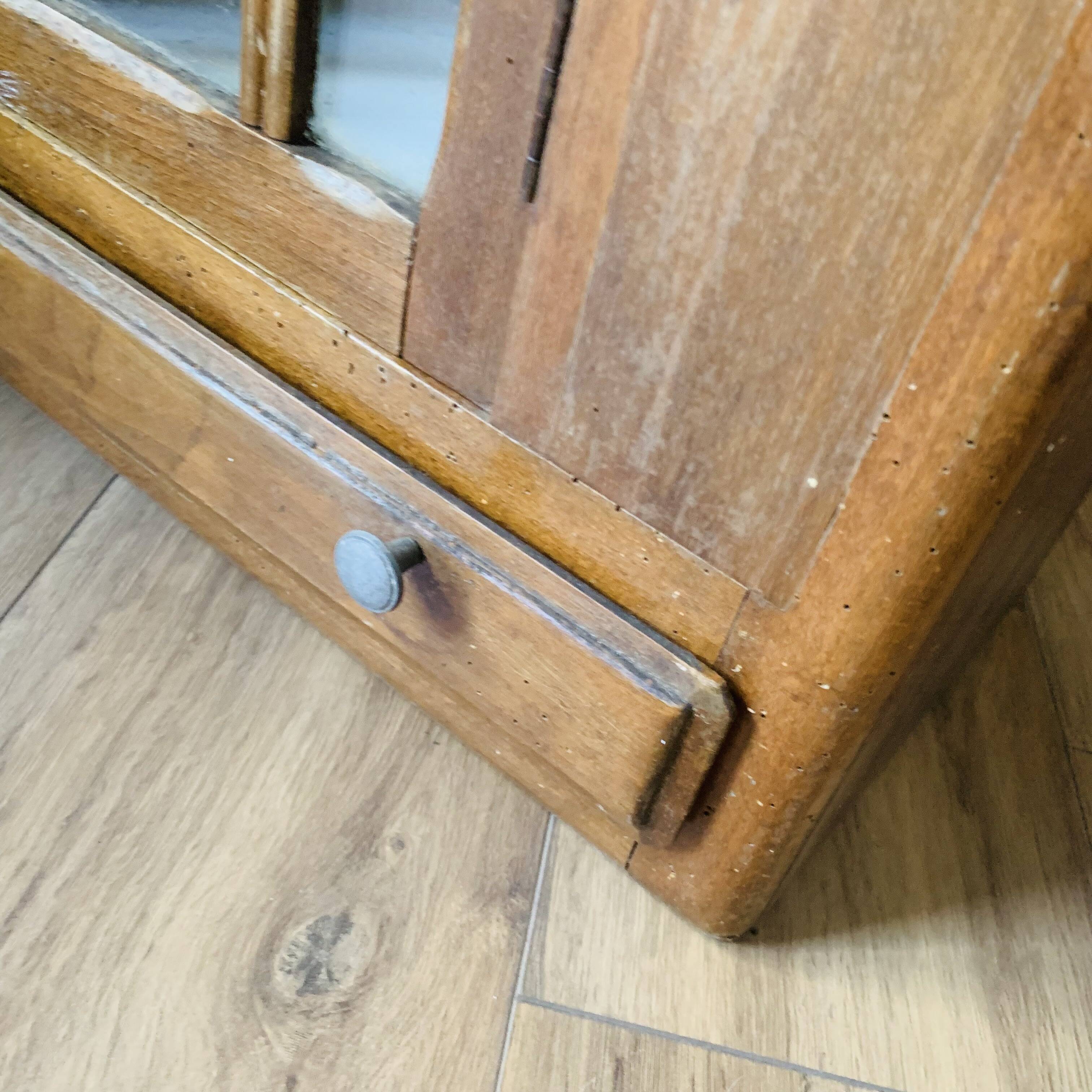 Large medicine cabinet