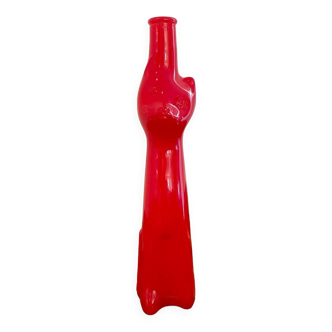 Cat-shaped bottle