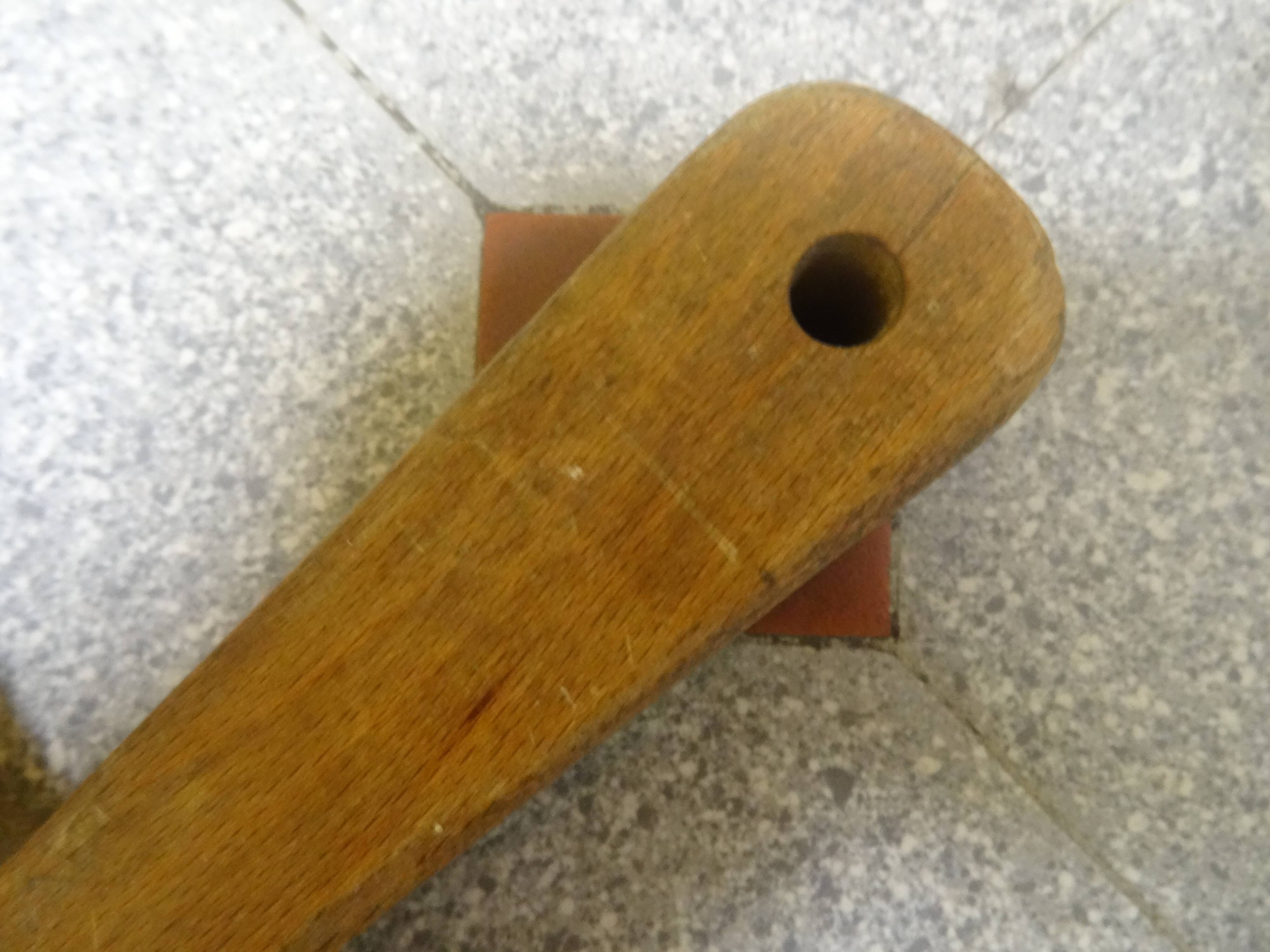 Wooden cutting board