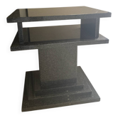 Table d’appoint / Console postmoderne en granit massif – années 1980