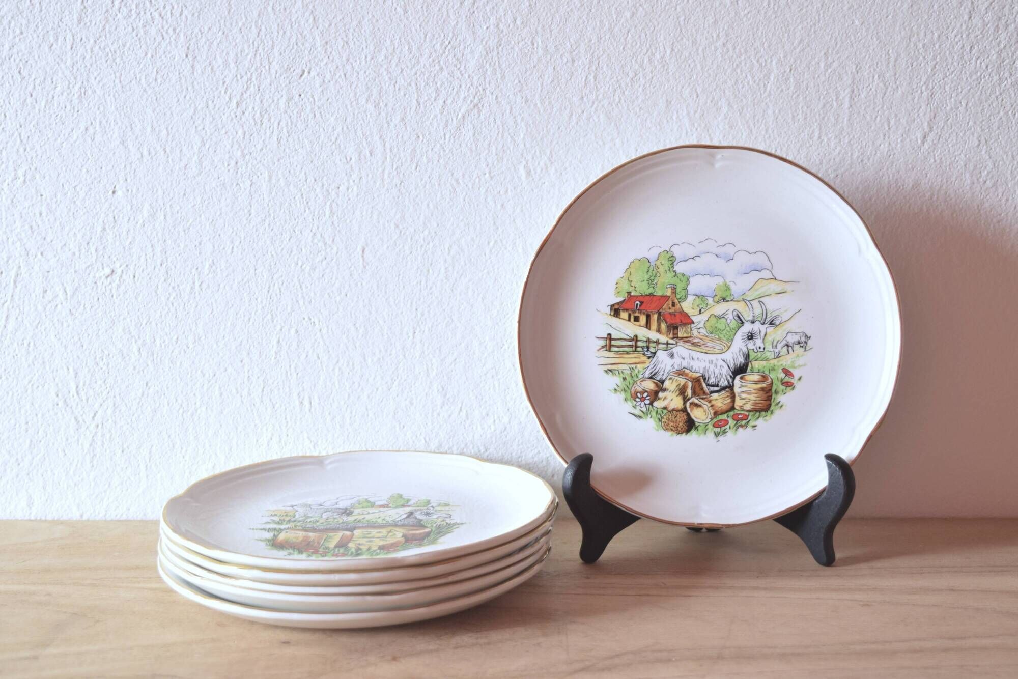 Moulin-des-Loups - Orchies - Set of 6 vintage glazed ceramic cheese plates
