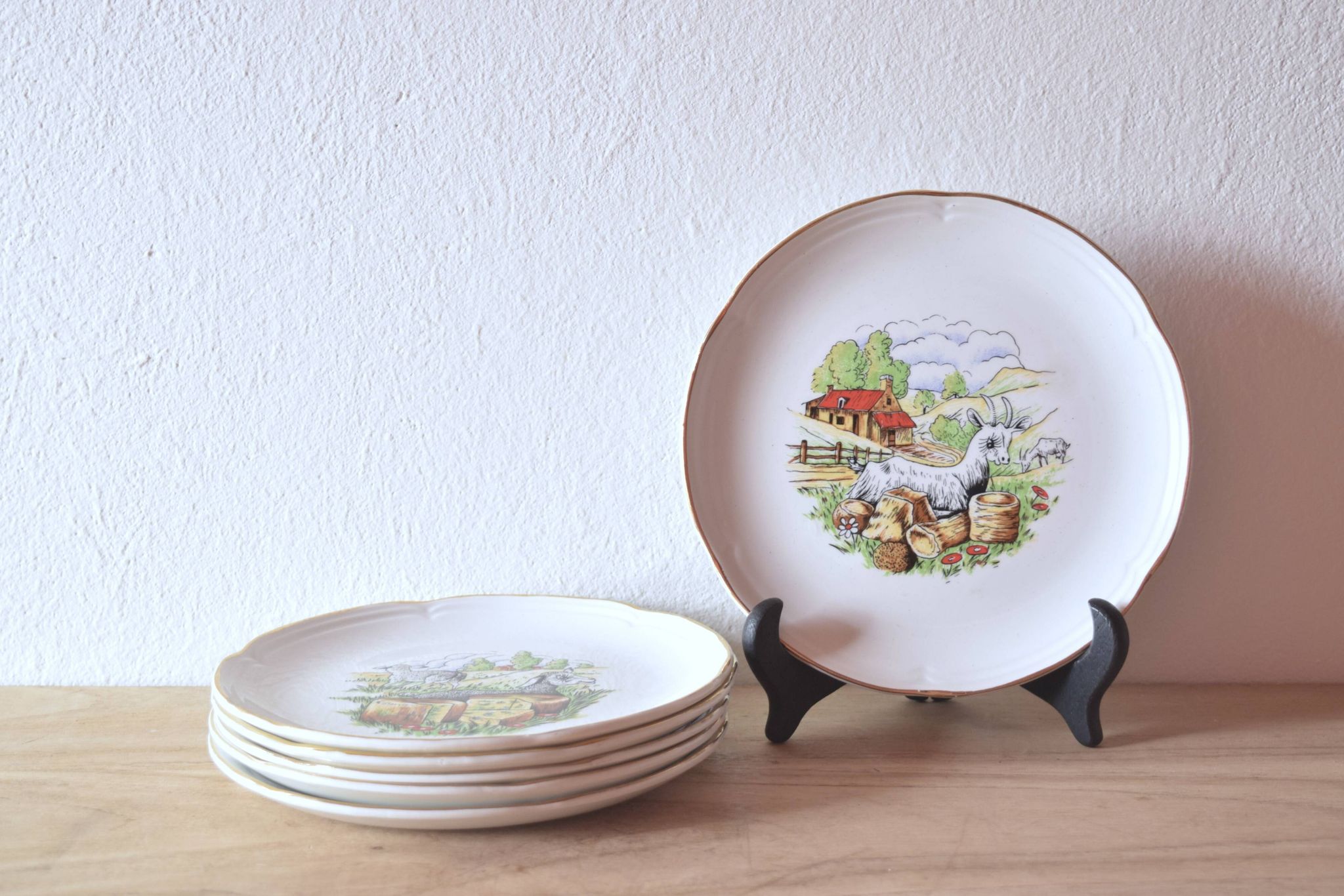 Moulin-des-Loups - Orchies - Set of 6 vintage glazed ceramic cheese plates