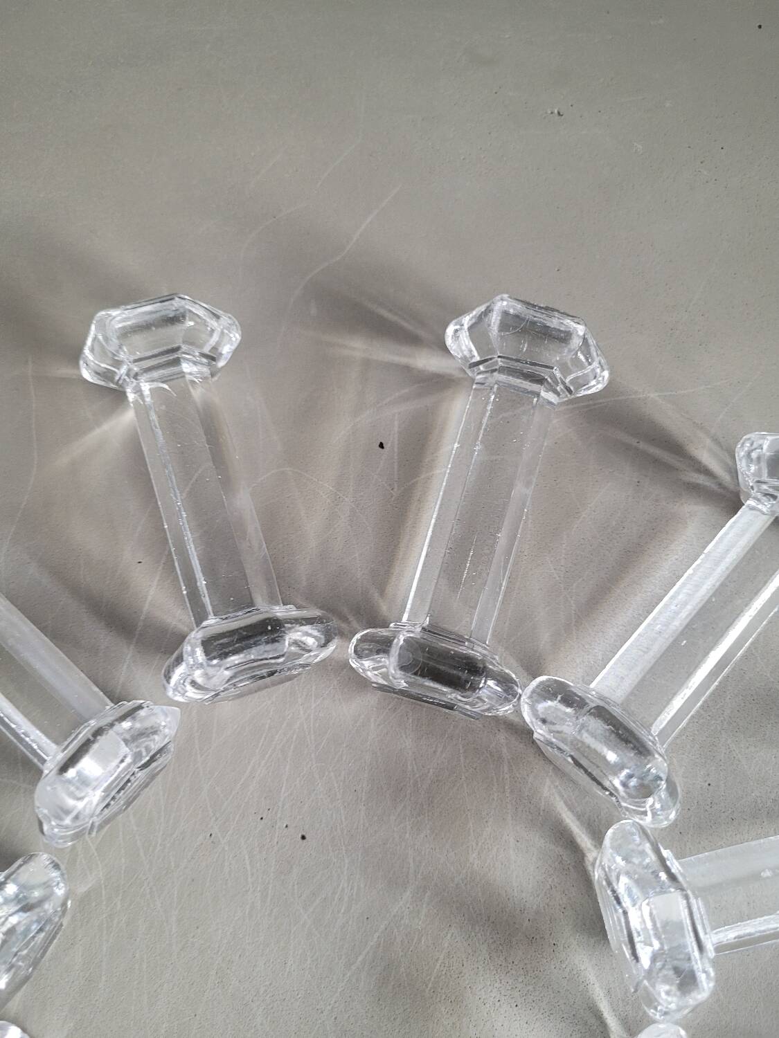 10 hexagonal glass knife holders