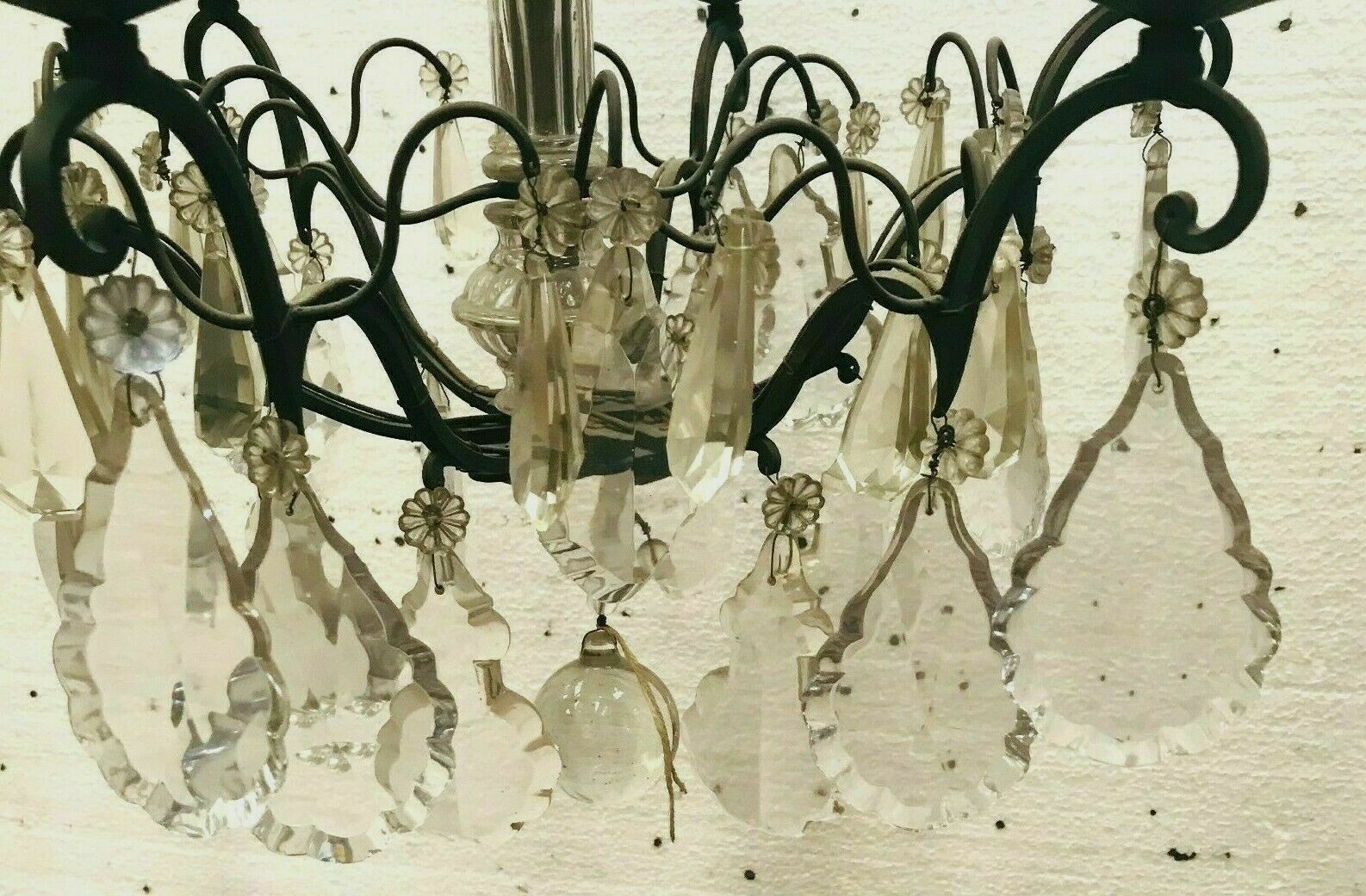Louis XV style chandelier Bronze and pendants 8 arms of light XX century