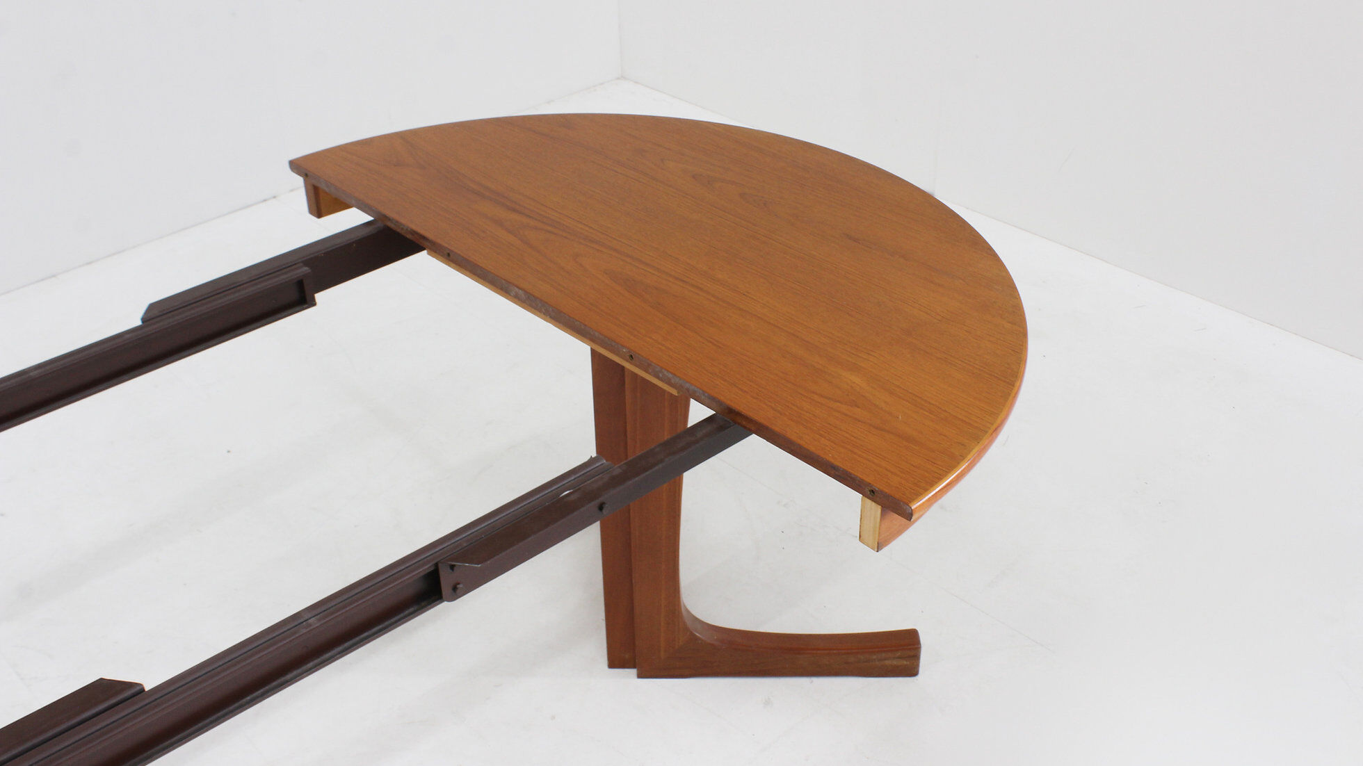 Vintage Danish round extendable dining table 1960s