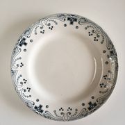 8 plates Moroccan model in earthenware - French manufacture