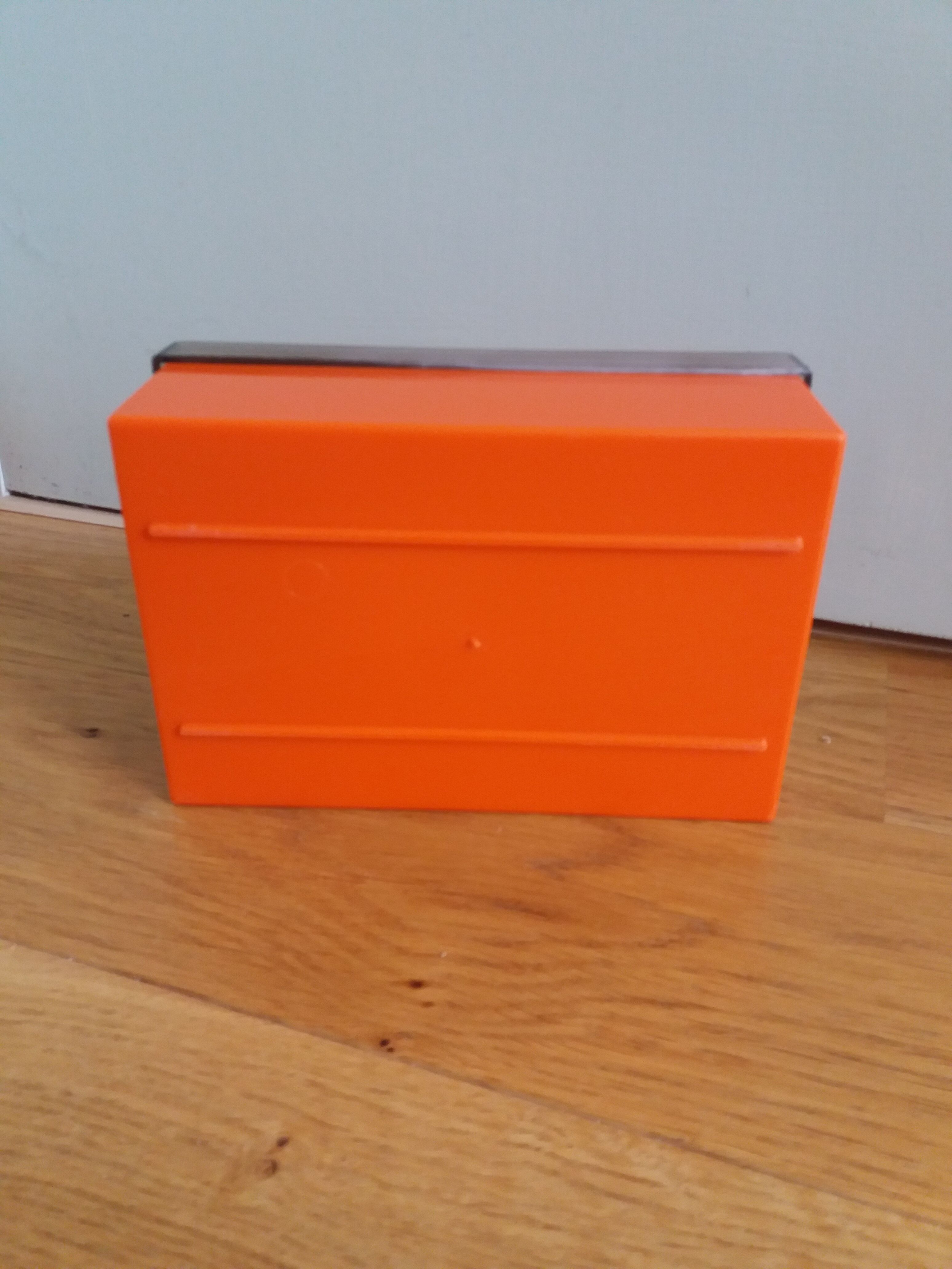 Sugar box 70s orange
