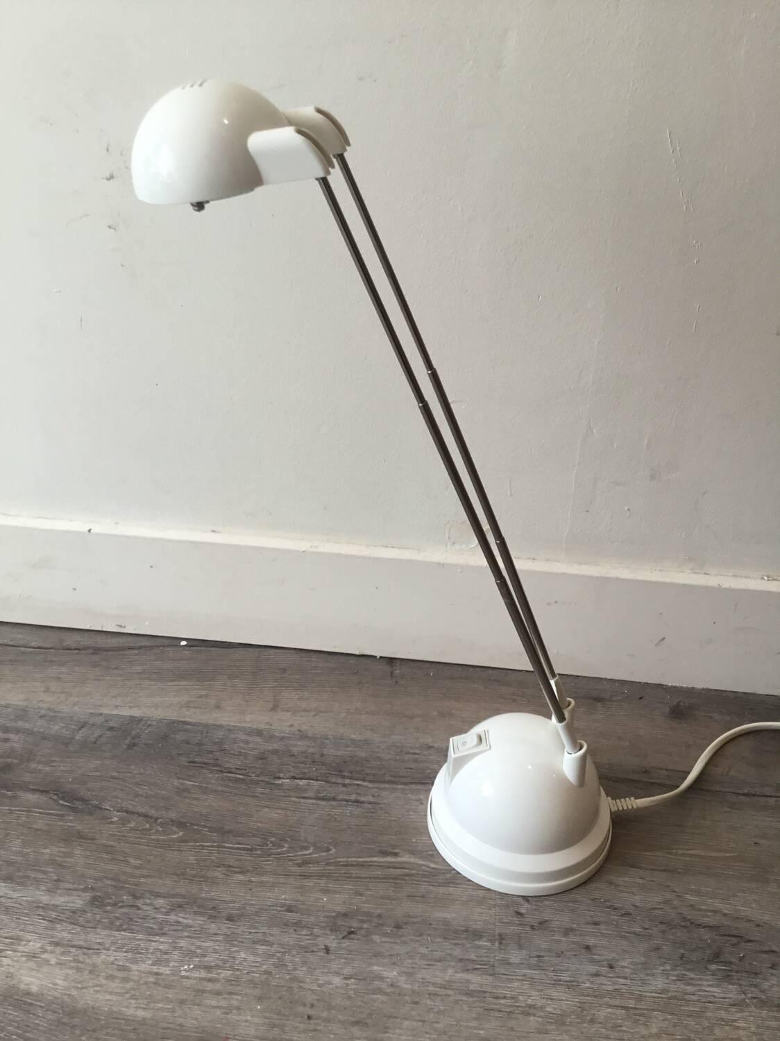 IKEA vintage white Espressivo lamp