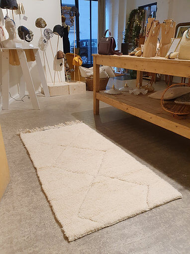 Carpet Blessed Ouarain bed descents