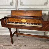 Mahogany piano table, J Jenkinson in London, before 1780.