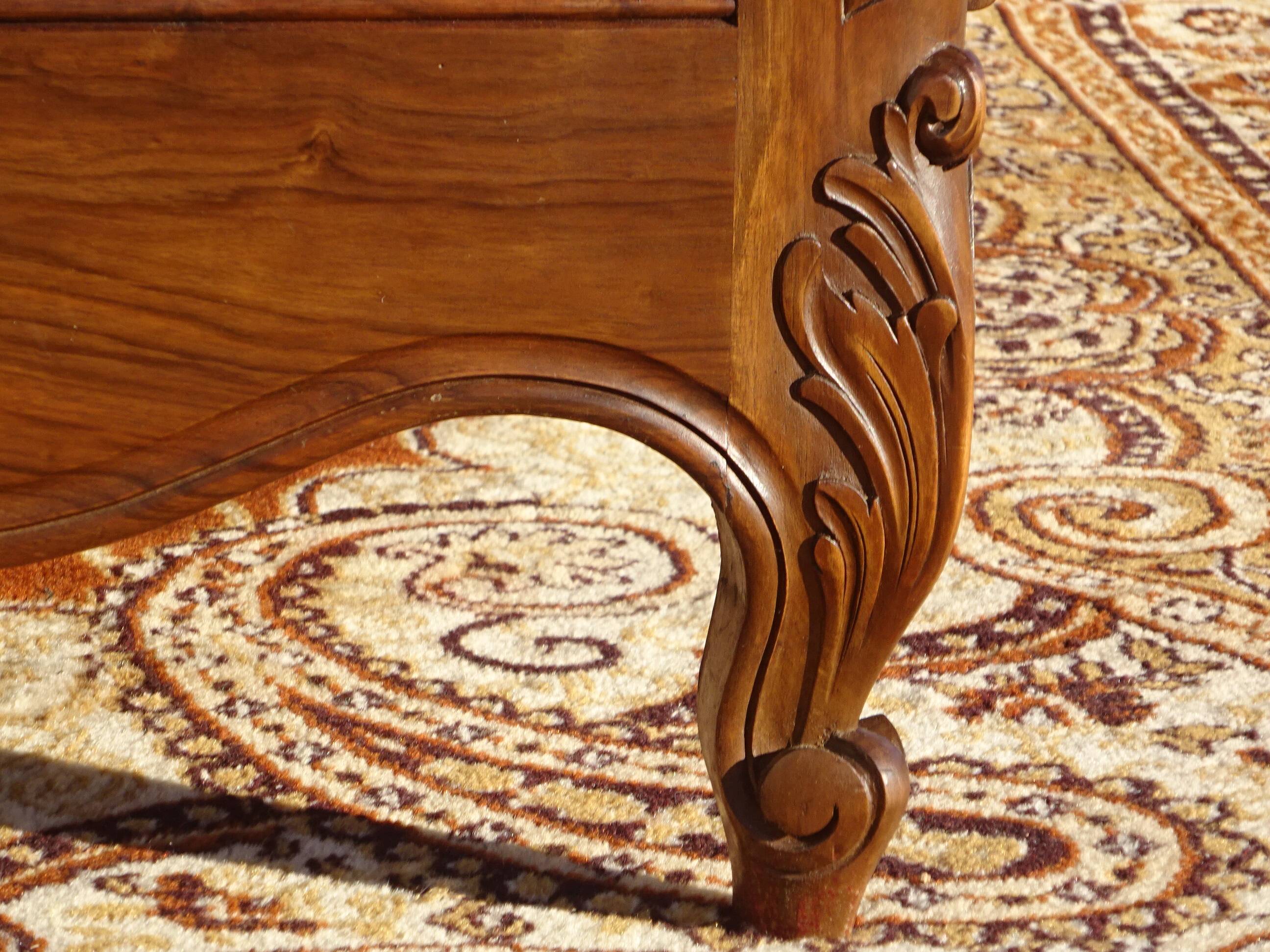 Walnut wardrobe in Louis XV style