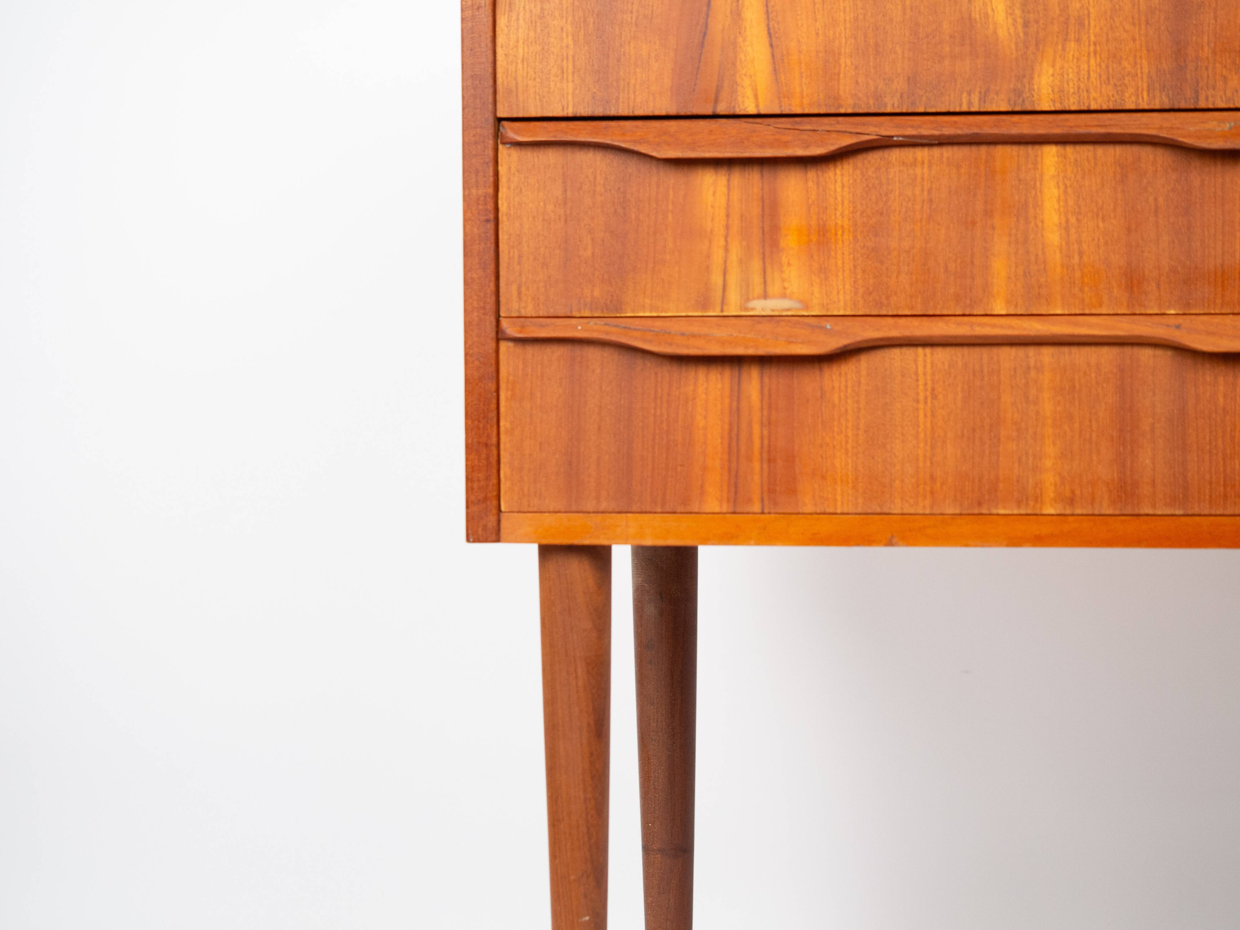 Table de chevet danoise en teck, années 1960