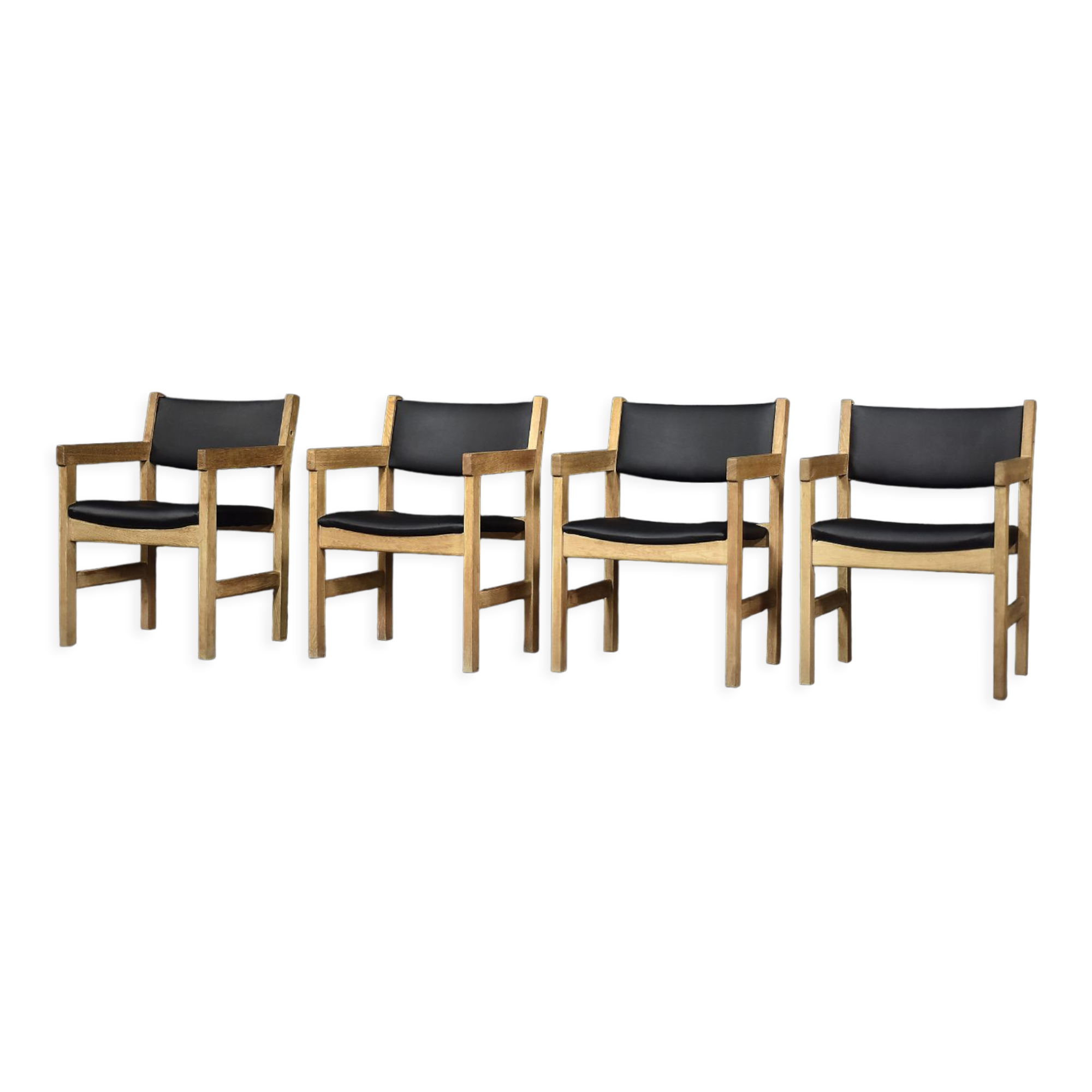 Vintage Danish oak chairs from the mid-century by Hans J. Wegner for Getama, 1960s, set of 4.