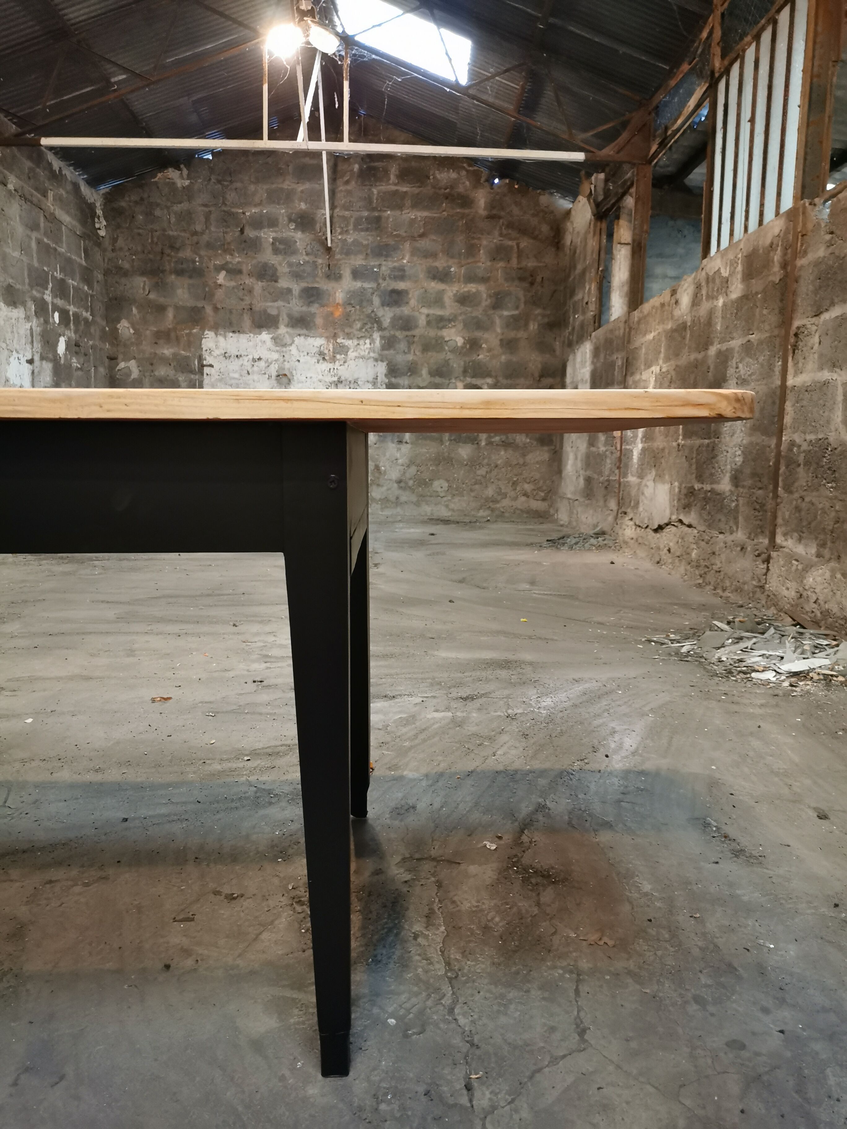 Farm table 8/10 people