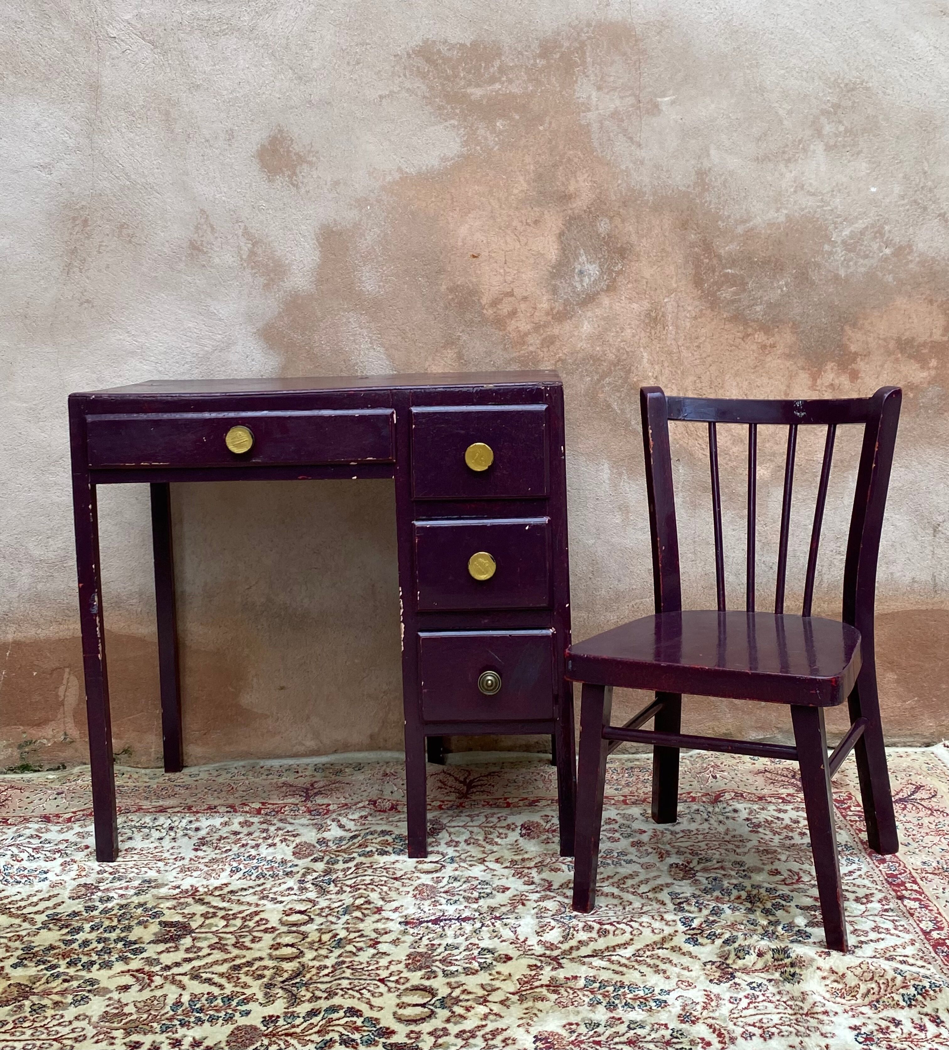 Children's desk and chair