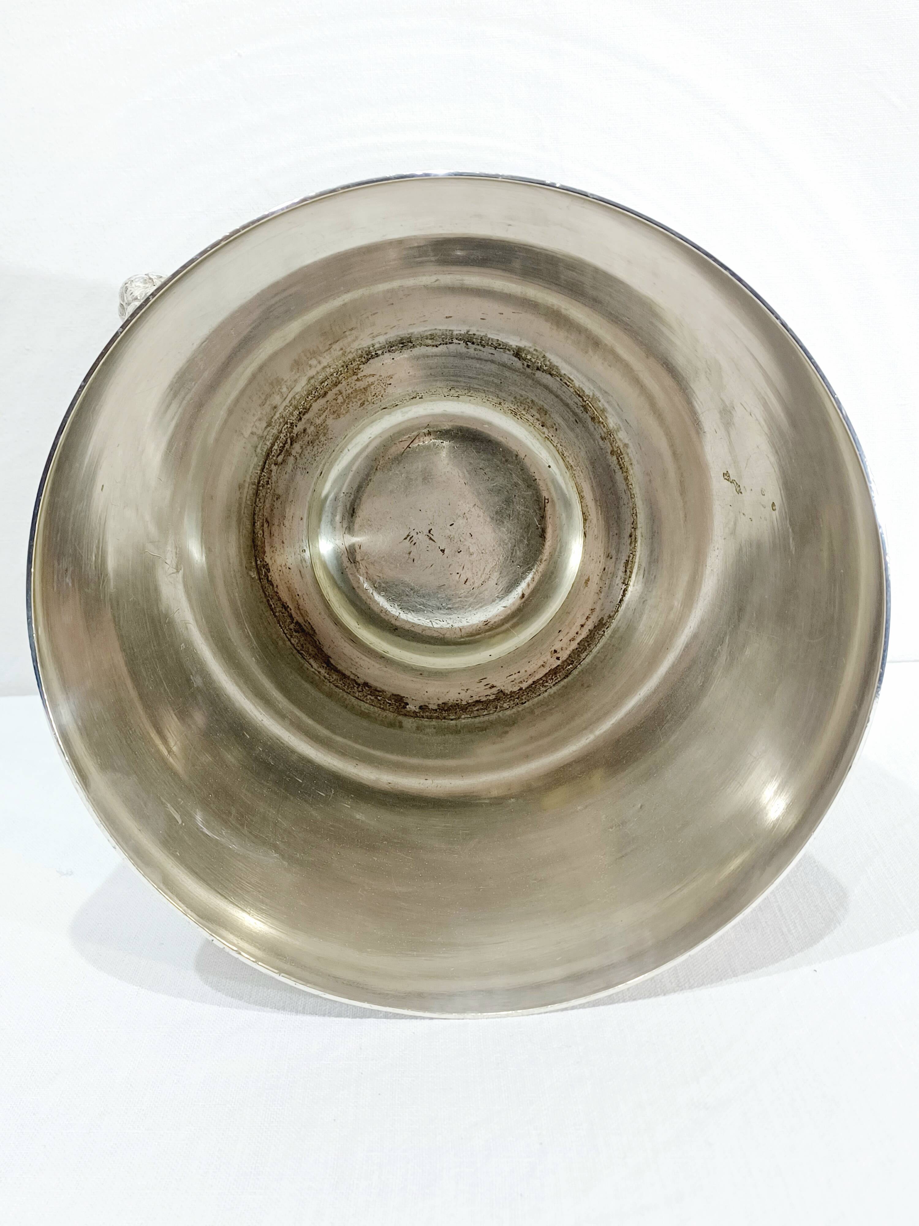 Seau à champagne en métal argenté, tête de lion