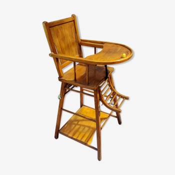Chaise en bois vintage pour bébé 1950/1960