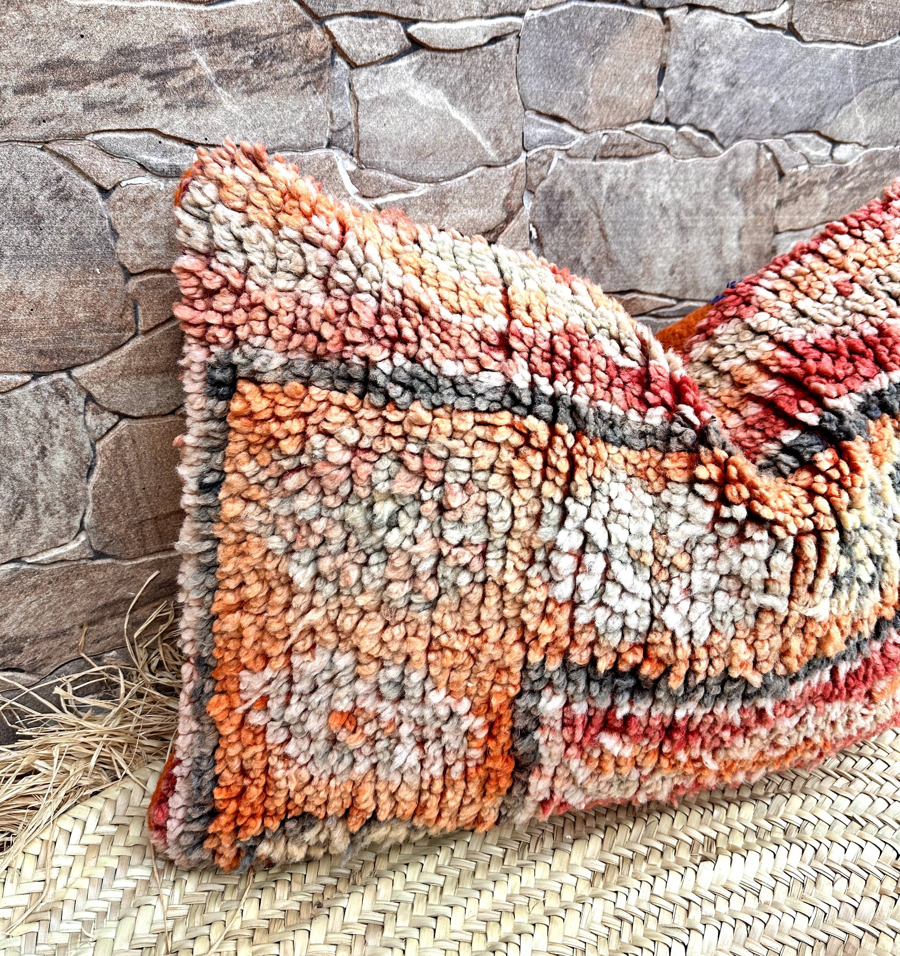 Vintage Moroccan, Berber bujaad pillow, decorative pillow, Berber cushion.