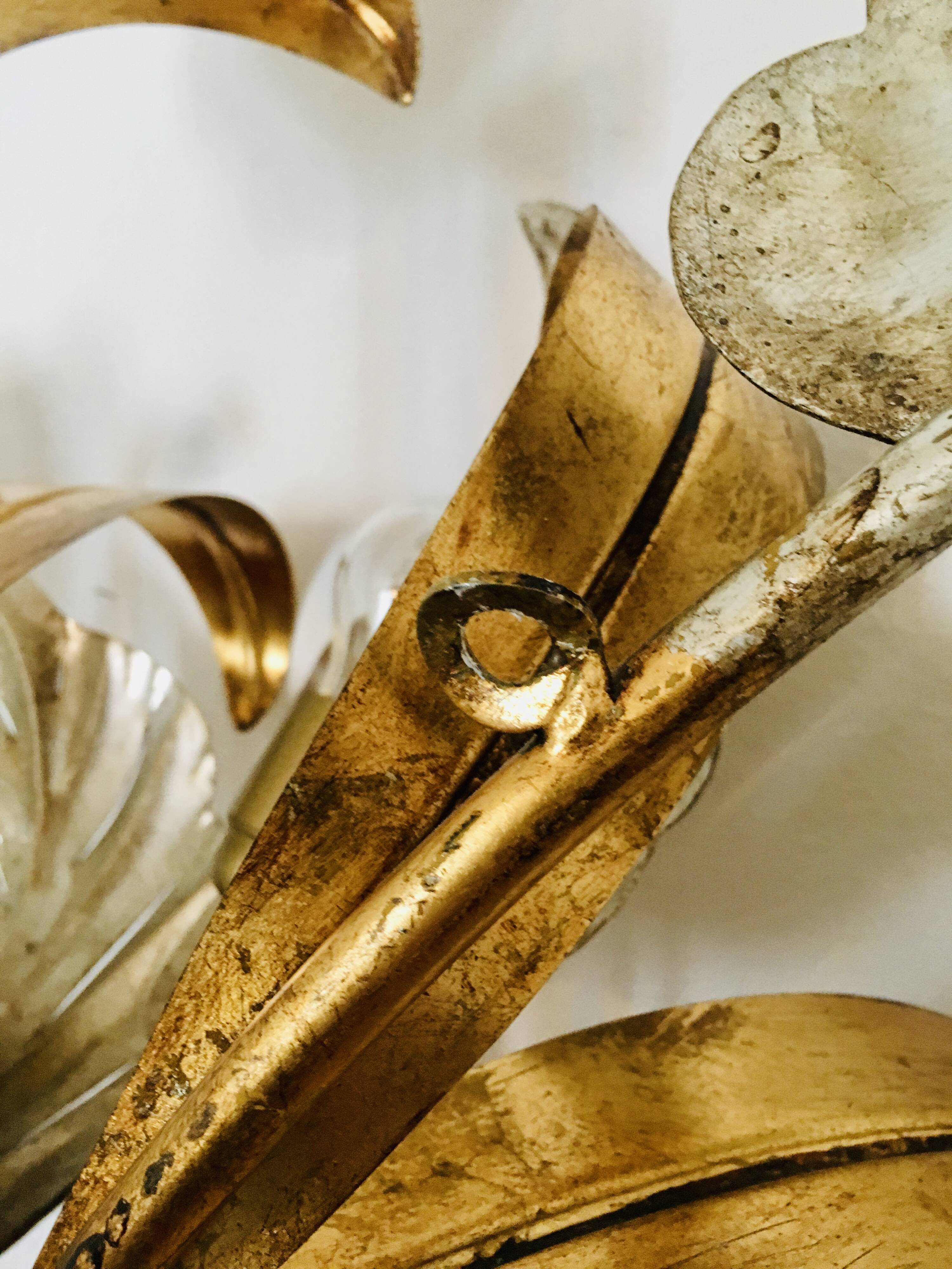 Grande applique murale de style Hollywood Regency par Hans Kögl