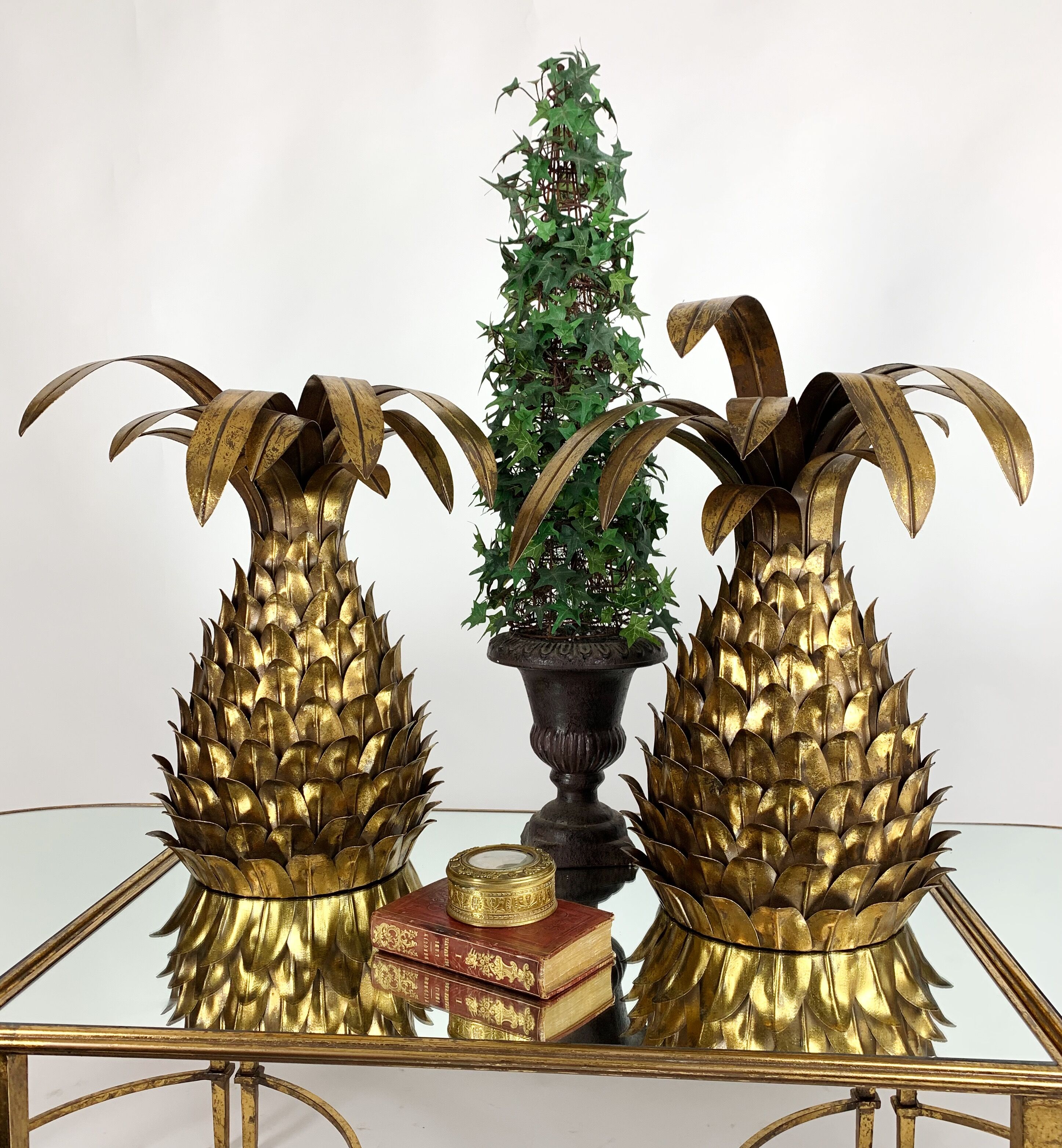 Ananas  wall light  paire  years 70" in gold metal