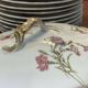 Service de table en porcelaine de Limoges à décor floral des années 1950 - 31 pièces