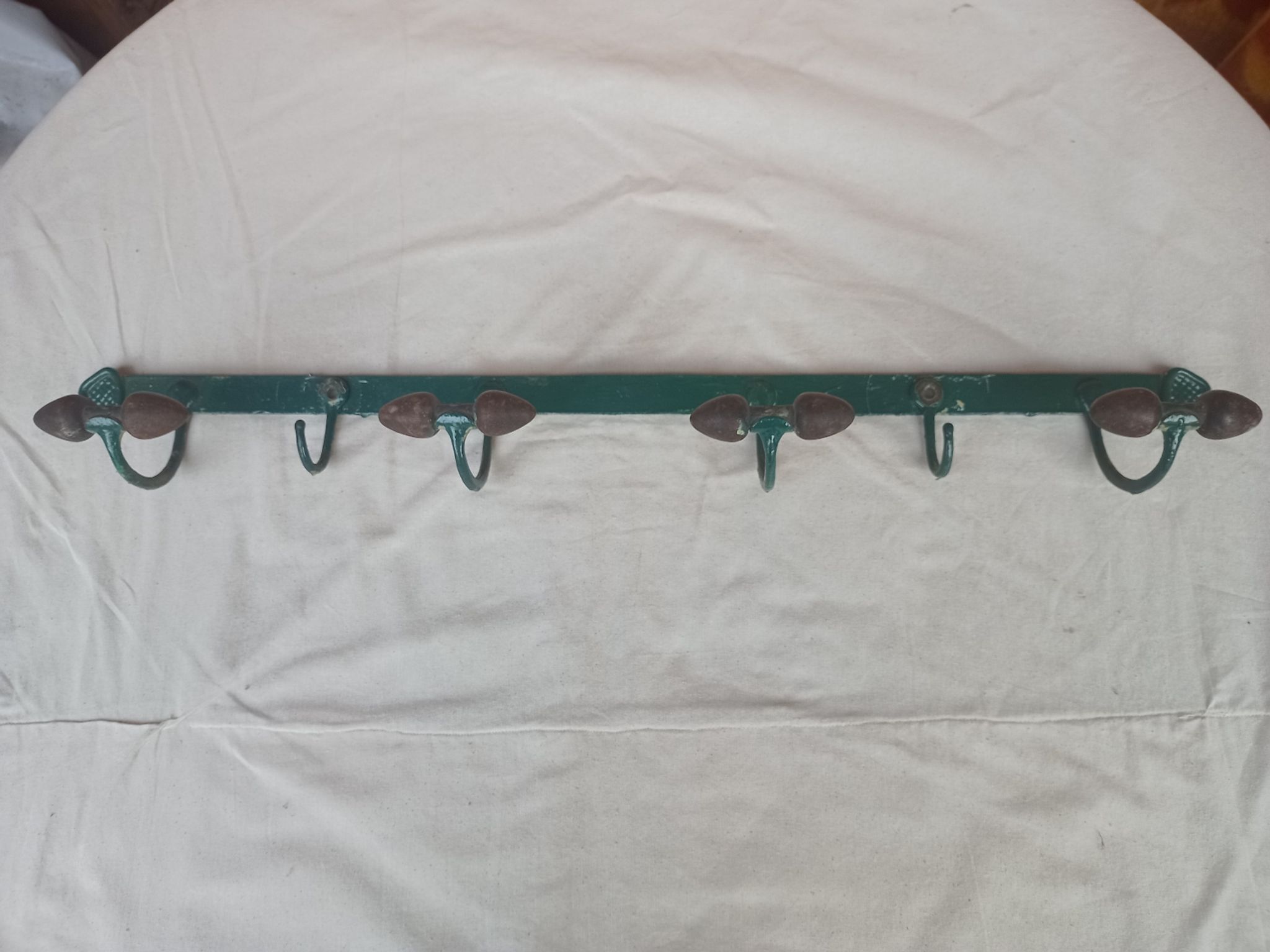 Wall coat rack in metal and old wood